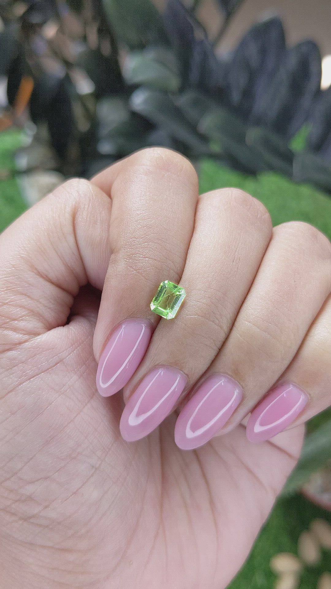 0.93 Ct. Green (Lime Green) Peridot from Tanzania Size Video