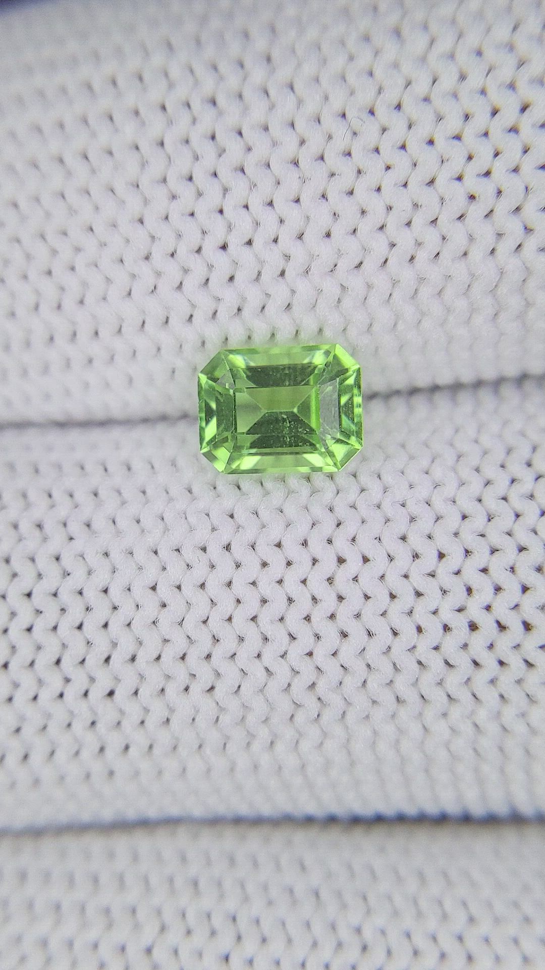 0.91 Ct. Green (Lime Green) Peridot from Tanzania Size Video
