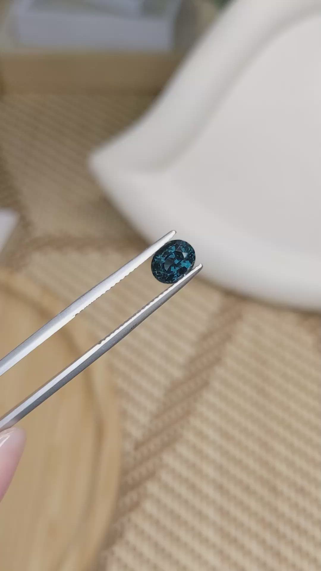 1.27 Ct. Greenish Blue Spinel from Ceylon (Sri Lanka) Size Video