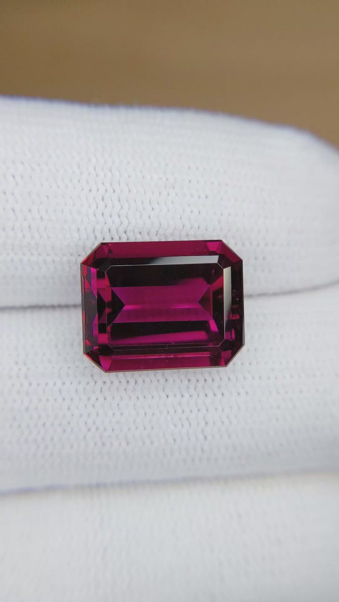8.65 Ct. Pinkish Red Rubellite Tourmaline Size Video