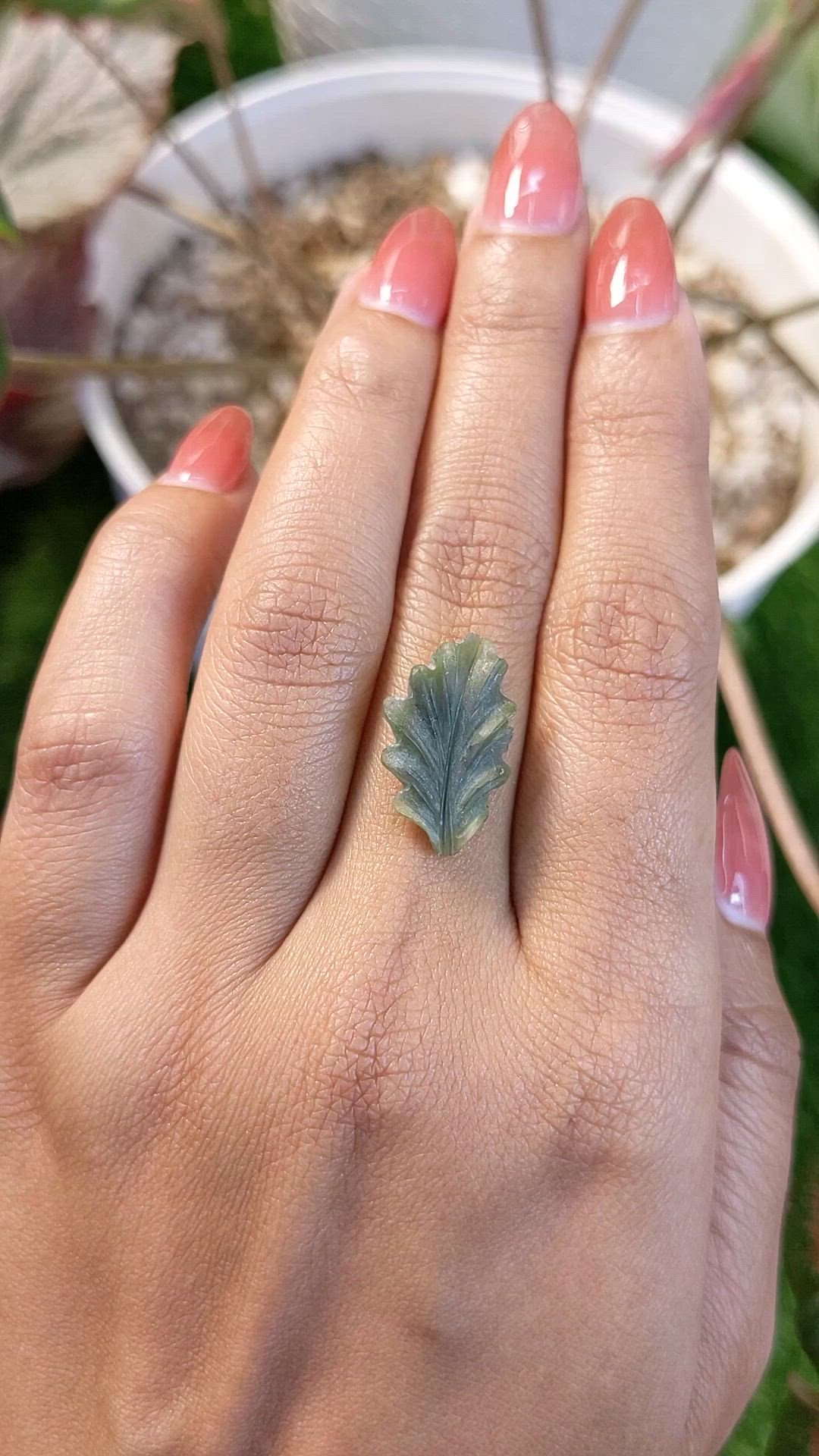 4.68 Ct. Green Jade from Burma (Myanmar) Size Video