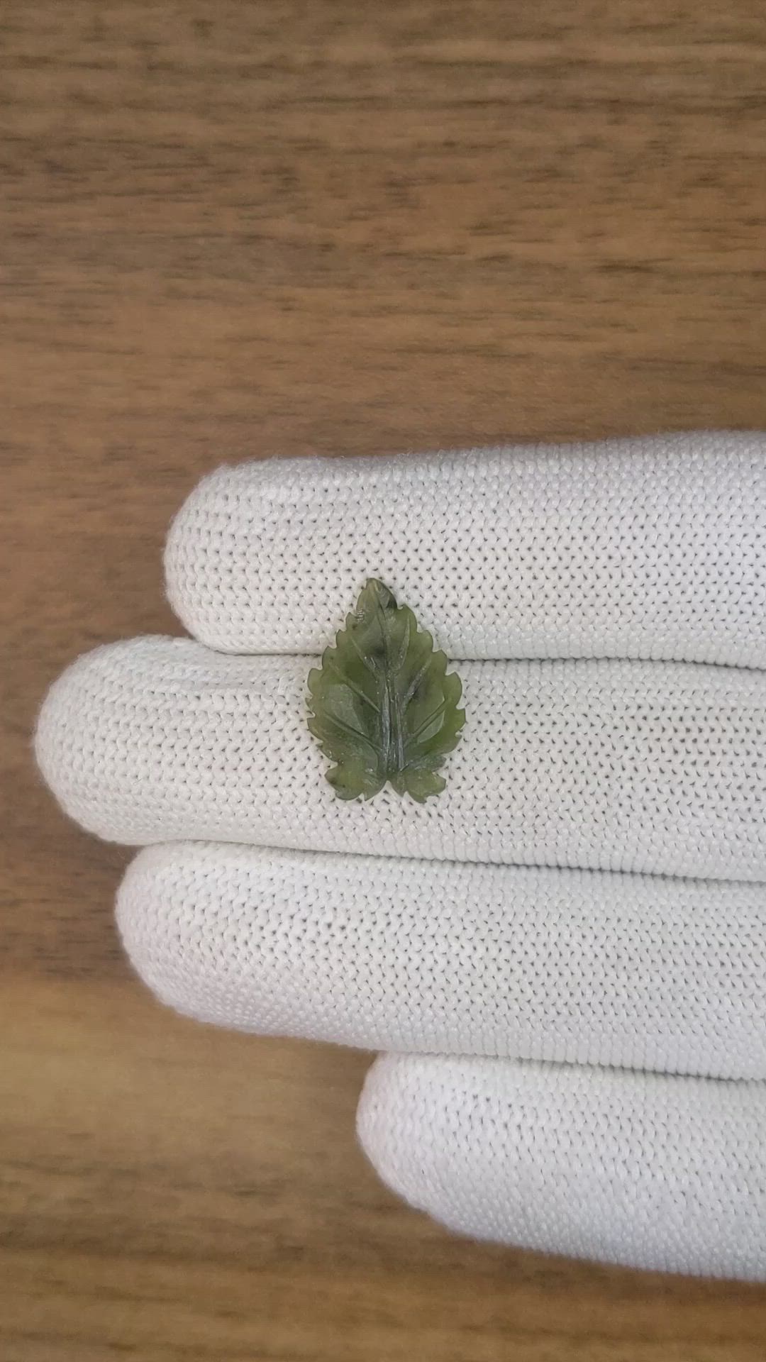 3.17 Ct. Green Jade from Burma (Myanmar) Size Video