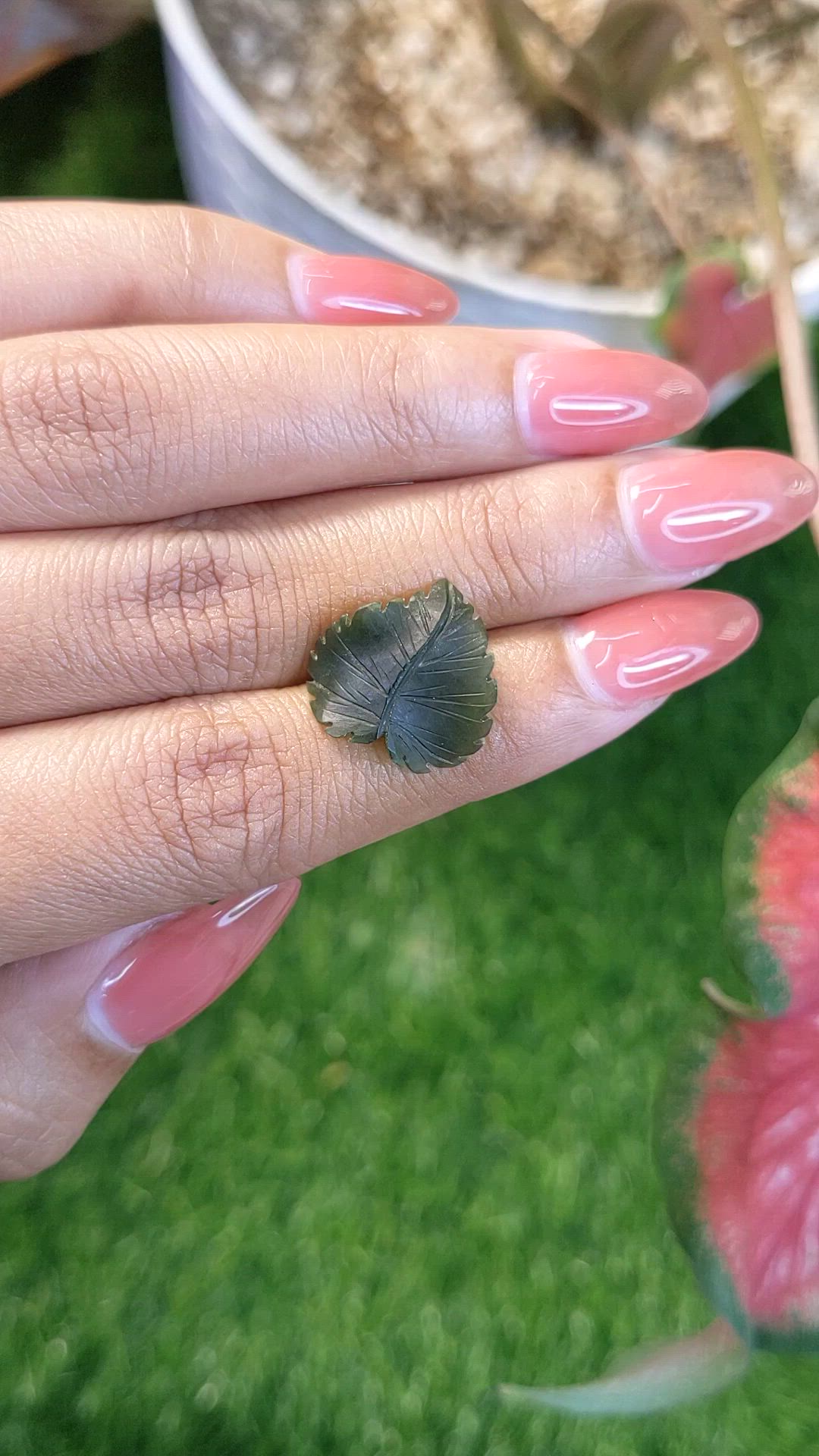 4.40 Ct. Green Jade from Burma (Myanmar) Size Video