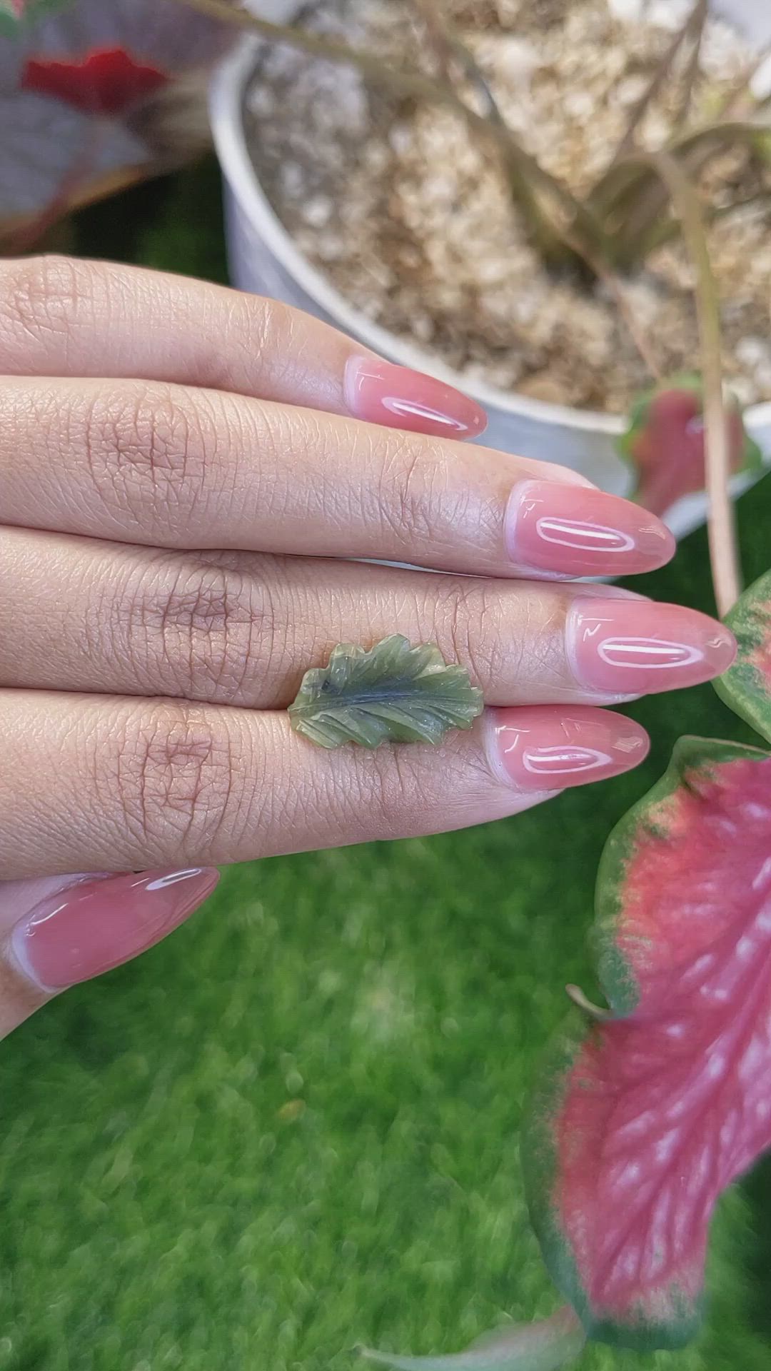 4.48 Ct. Green Jade from Burma (Myanmar) Size Video