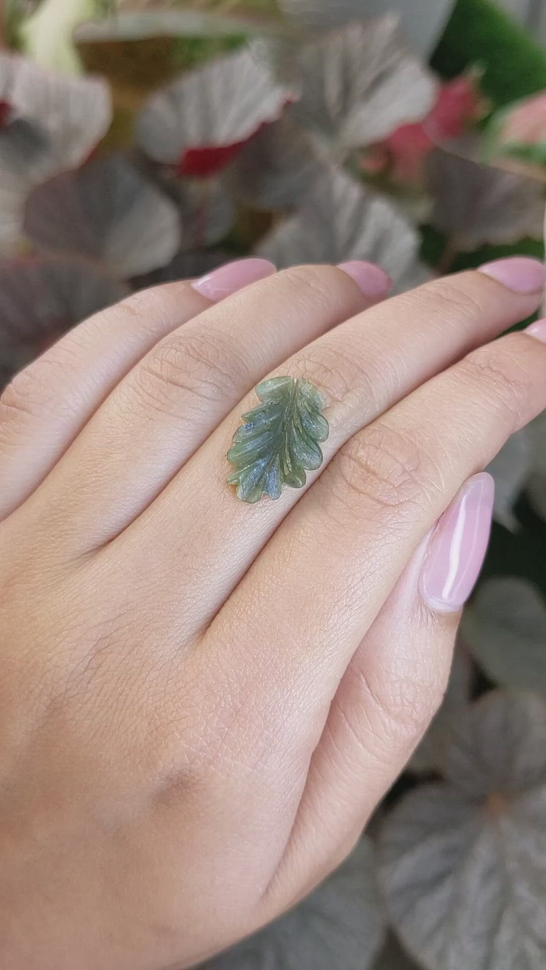 4.58 Ct. Green Jade from Burma (Myanmar) Size Video