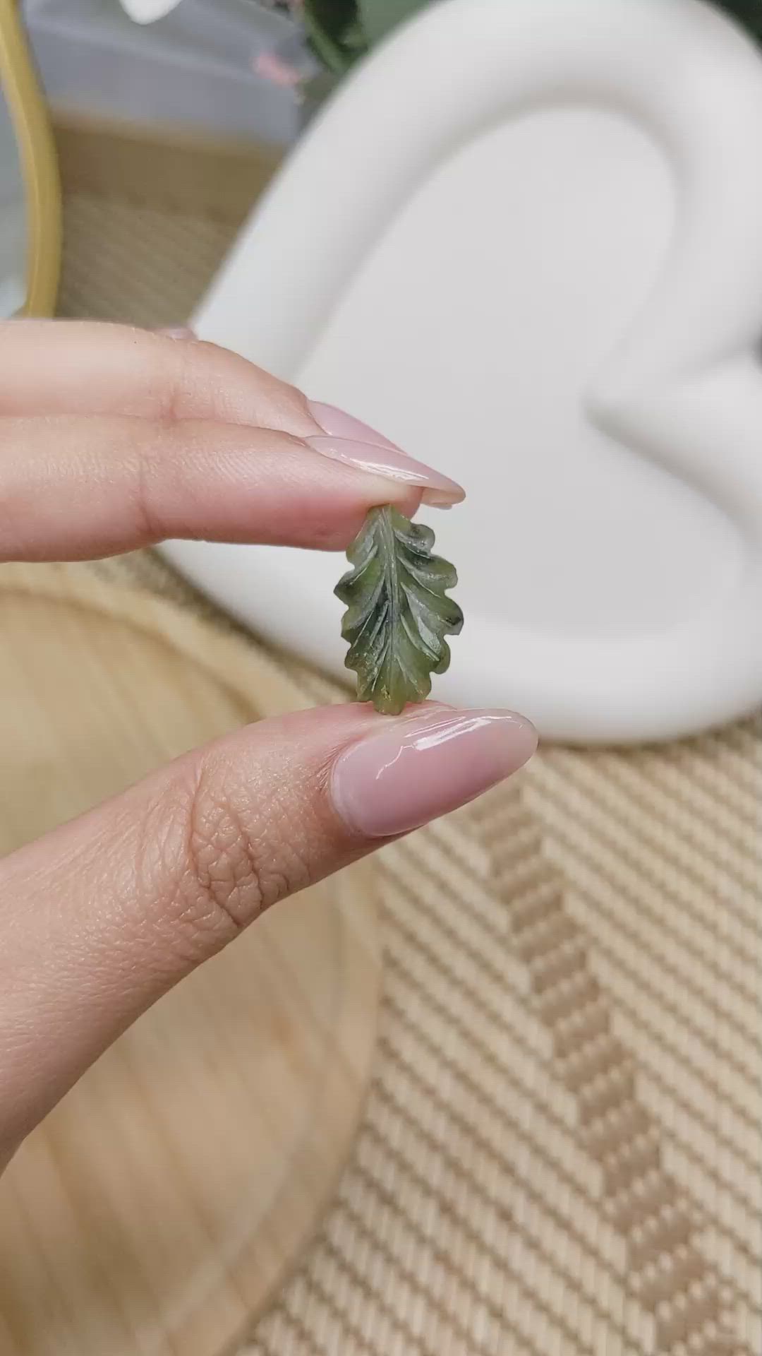 4.92 Ct. Green Jade from Burma (Myanmar) Size Video