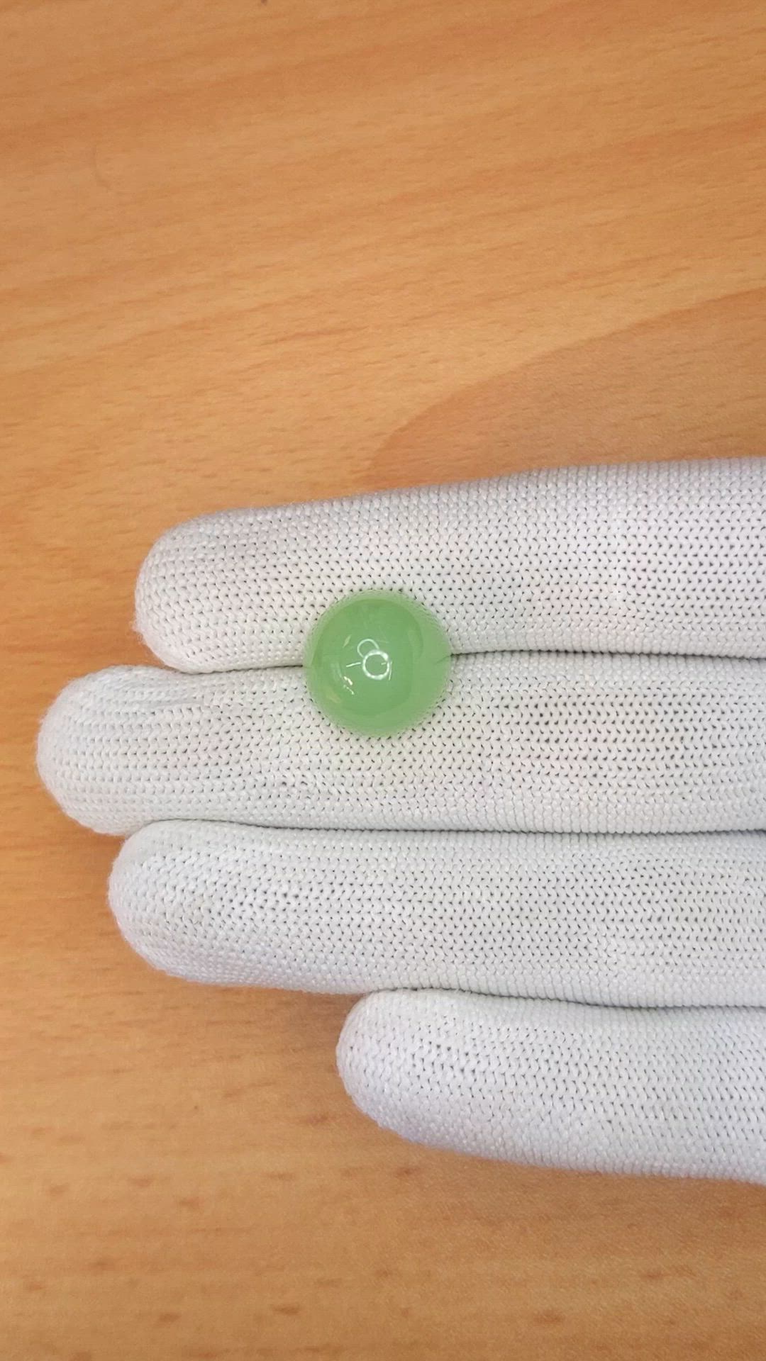 15.20 Ct. Green Cabochon Jade from Burma (Myanmar) Size Video