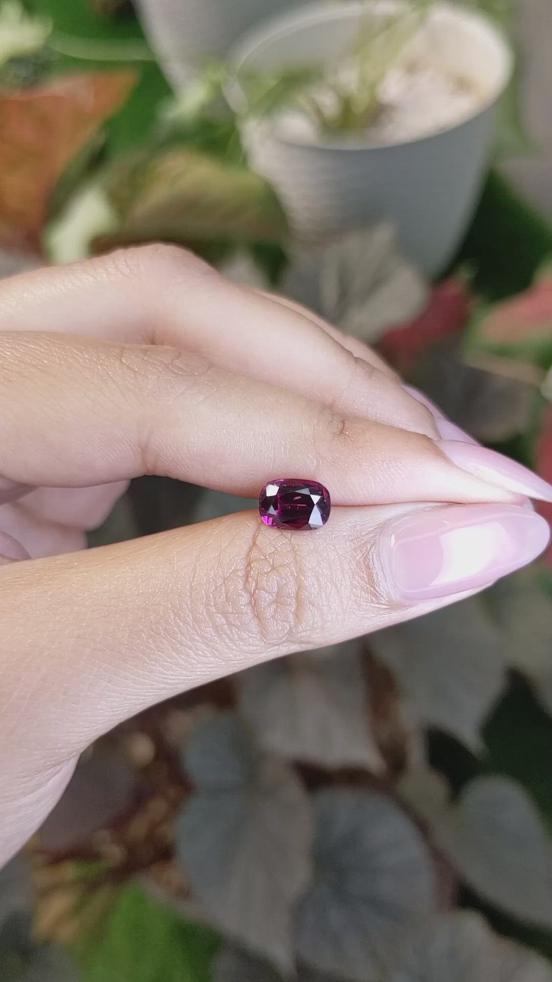 2.14 Ct. Pinkish Purple Rhodolite Garnet from Ceylon (Sri Lanka) Size Video
