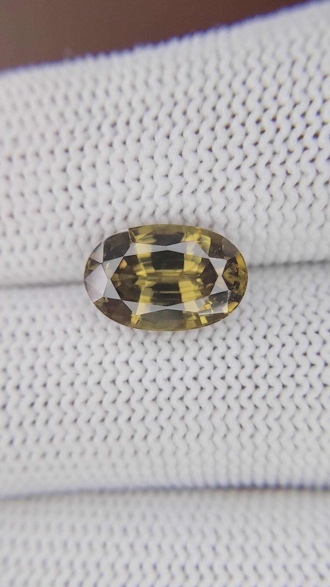 6.14 Ct. Yellowish Brown Zircon from Ceylon (Sri Lanka) Size Video