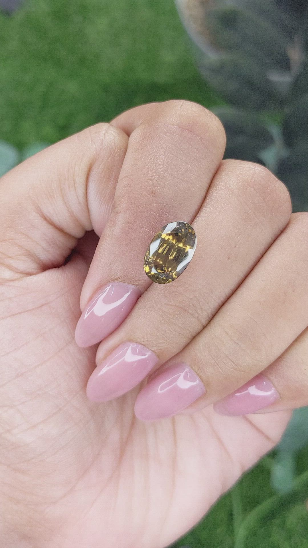 6.14 Ct. Yellowish Brown Zircon from Ceylon (Sri Lanka) Size Video