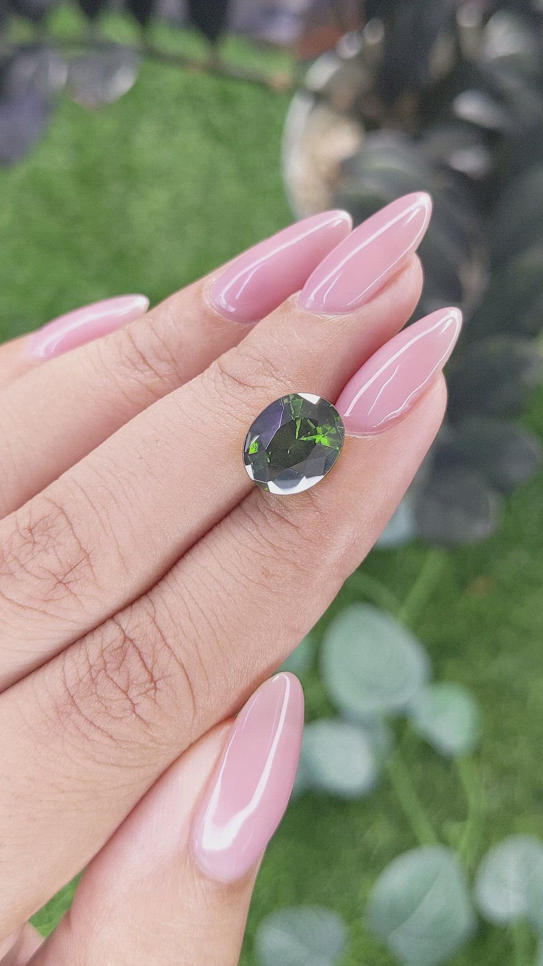 4.50 Ct. Green Zircon from Ceylon (Sri Lanka) Size Video