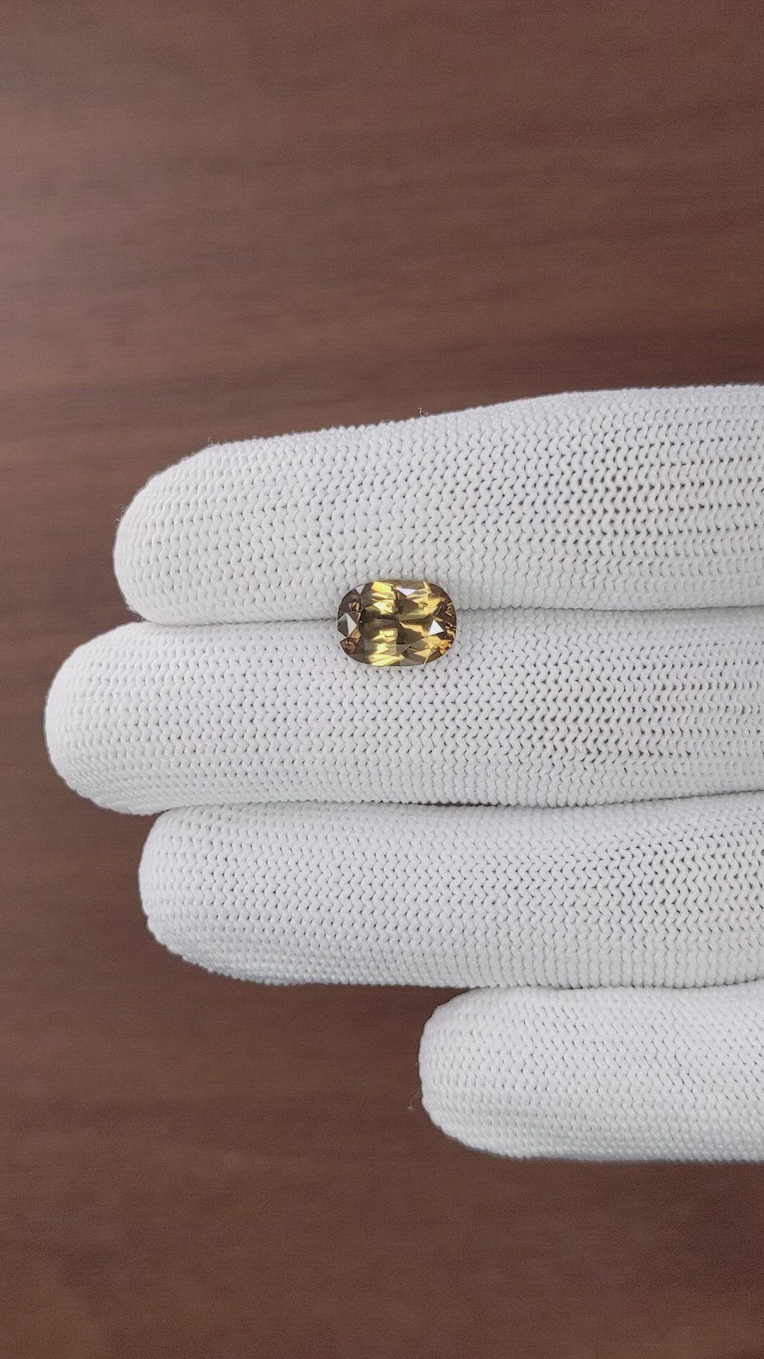 4.50 Ct. Orangish Brown Zircon from Ceylon (Sri Lanka) Size Video