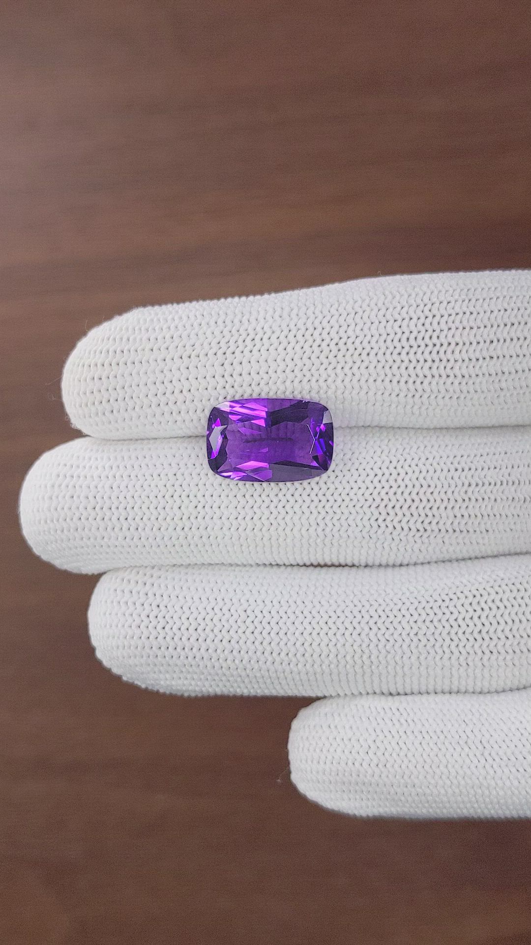 6.99 Ct. Purple Amethyst from Ceylon (Sri Lanka) Size Video