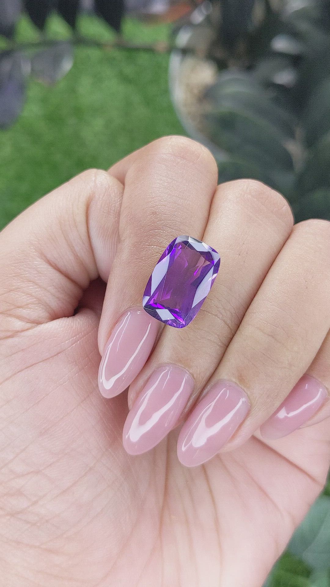 6.99 Ct. Purple Amethyst from Ceylon (Sri Lanka) Size Video