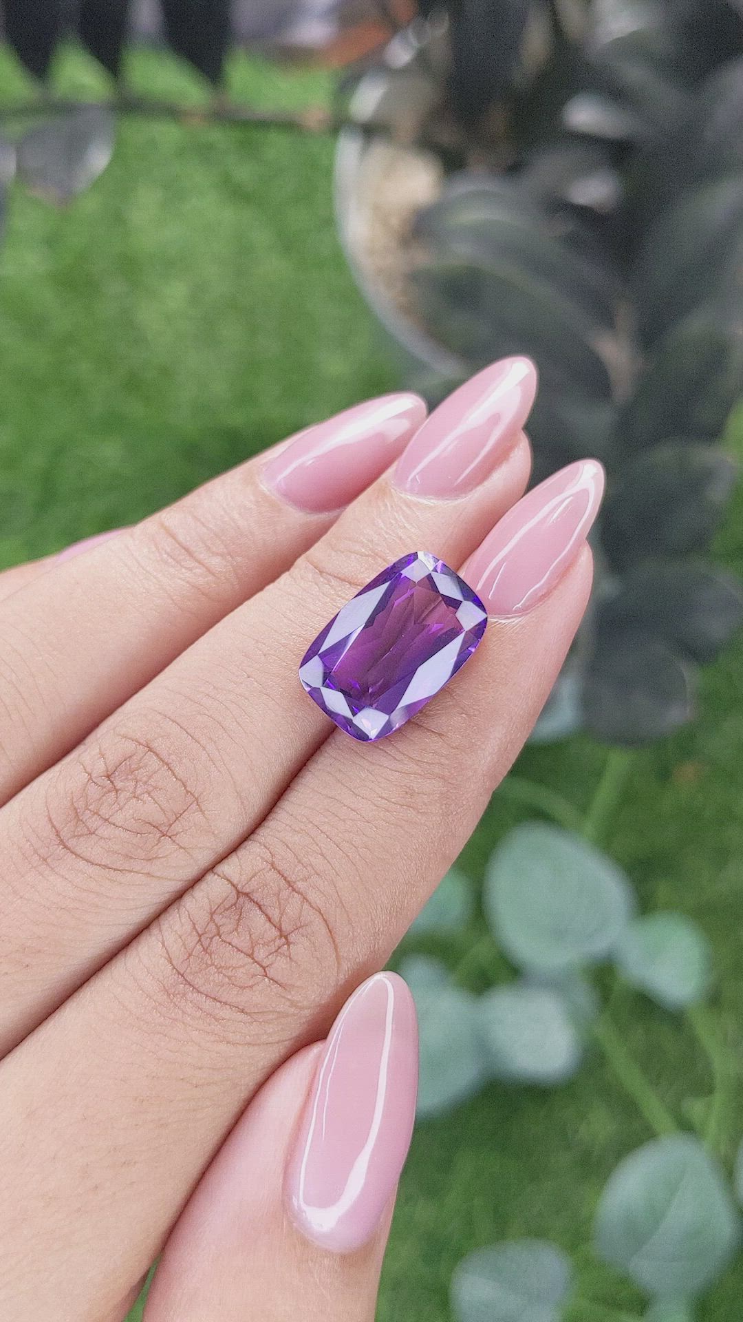 6.99 Ct. Purple Amethyst from Ceylon (Sri Lanka) Size Video