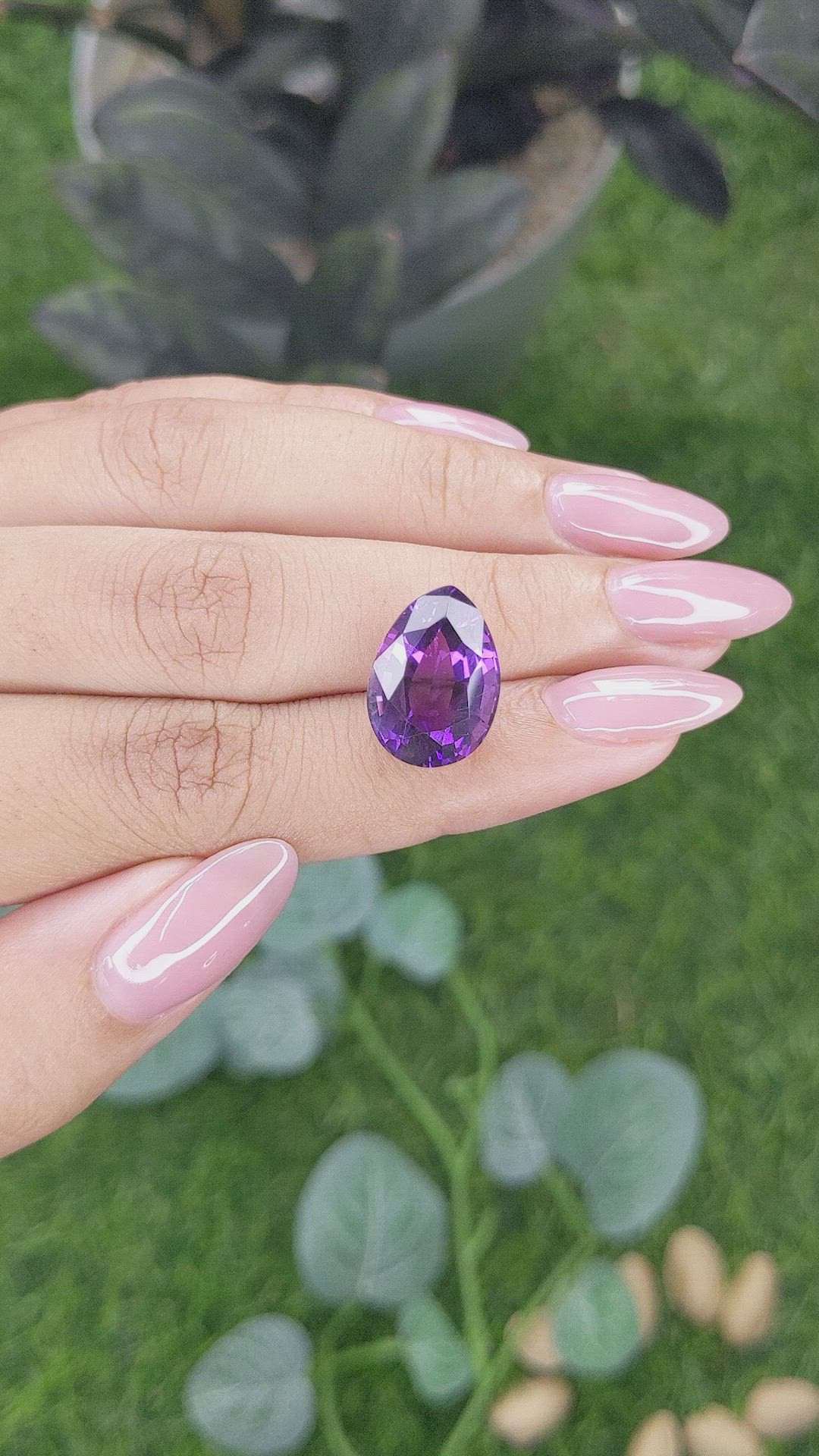 8.38 Ct. Purple Amethyst from Ceylon (Sri Lanka) Size Video