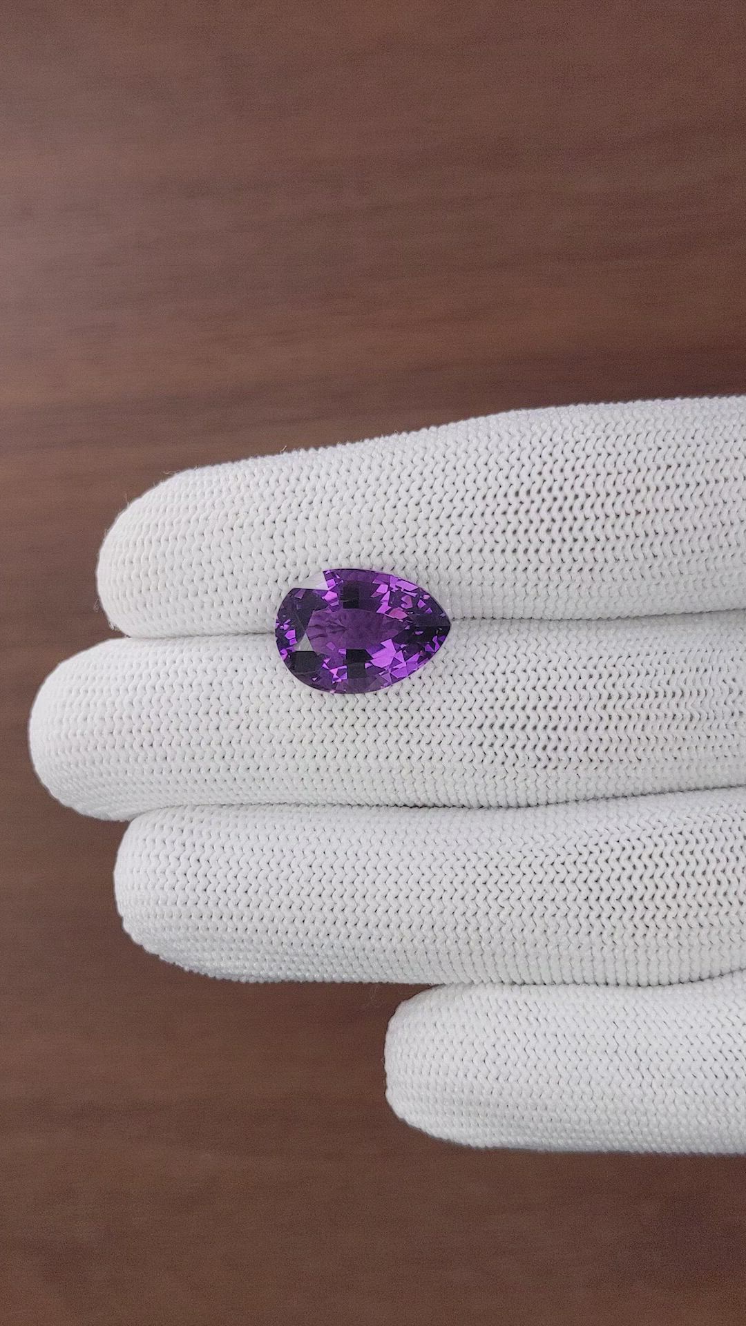 8.38 Ct. Purple Amethyst from Ceylon (Sri Lanka) Size Video