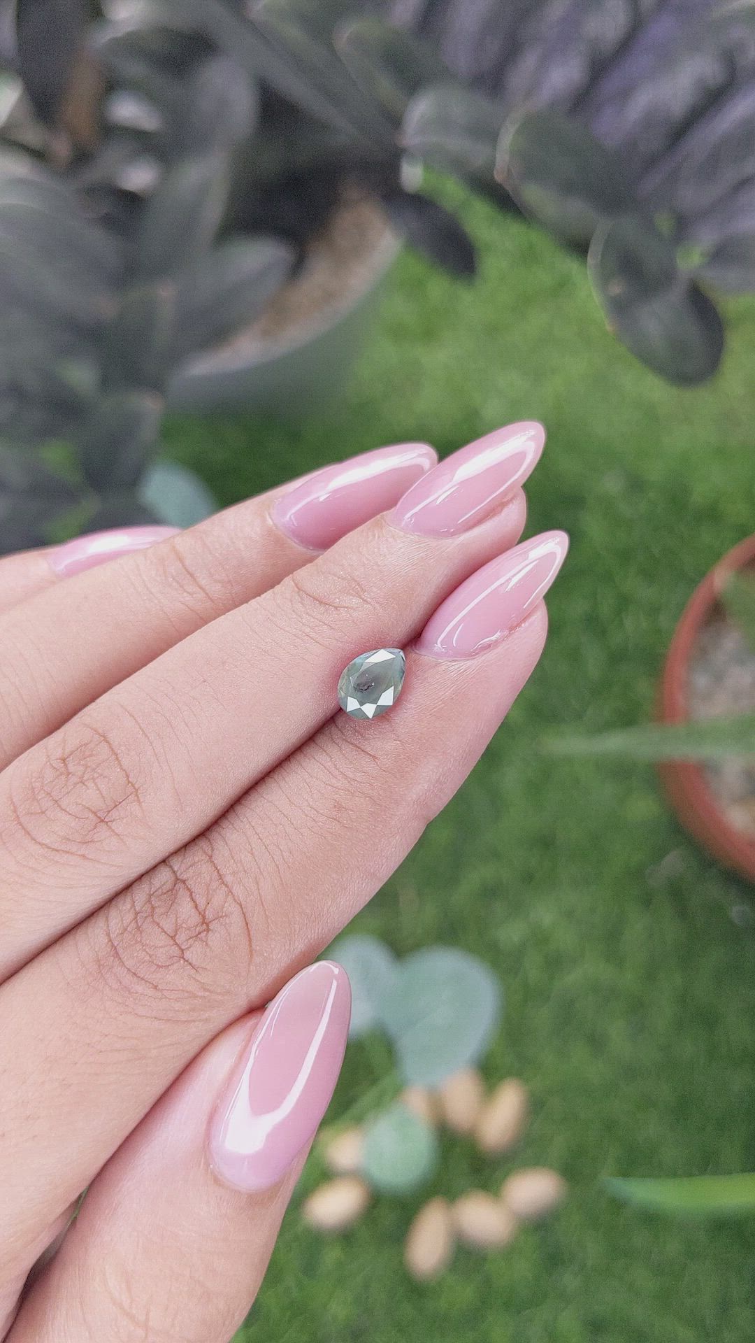 1.28 Ct. Alexandrite from Ceylon (Sri Lanka) Size Video