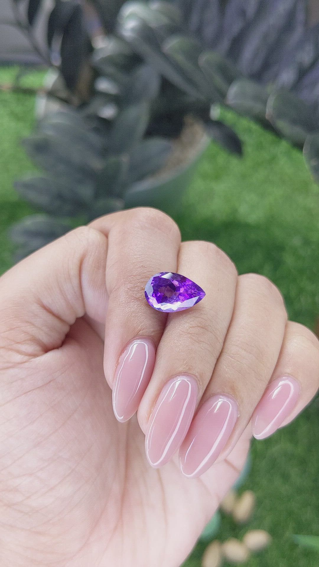 3.30 Ct. Purple Amethyst from Ceylon (Sri Lanka) Size Video