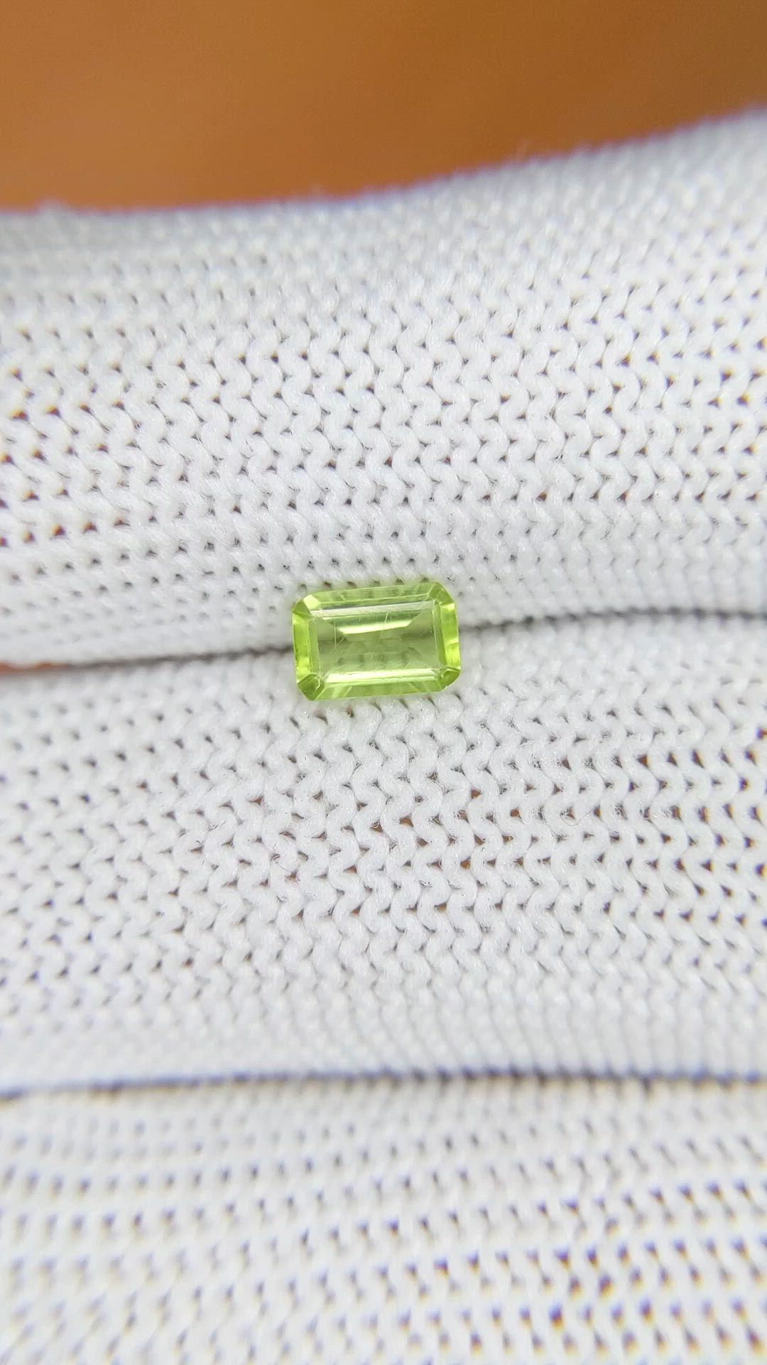 0.60 Ct. Yellowish Green Peridot from Ceylon (Sri Lanka) Size Video