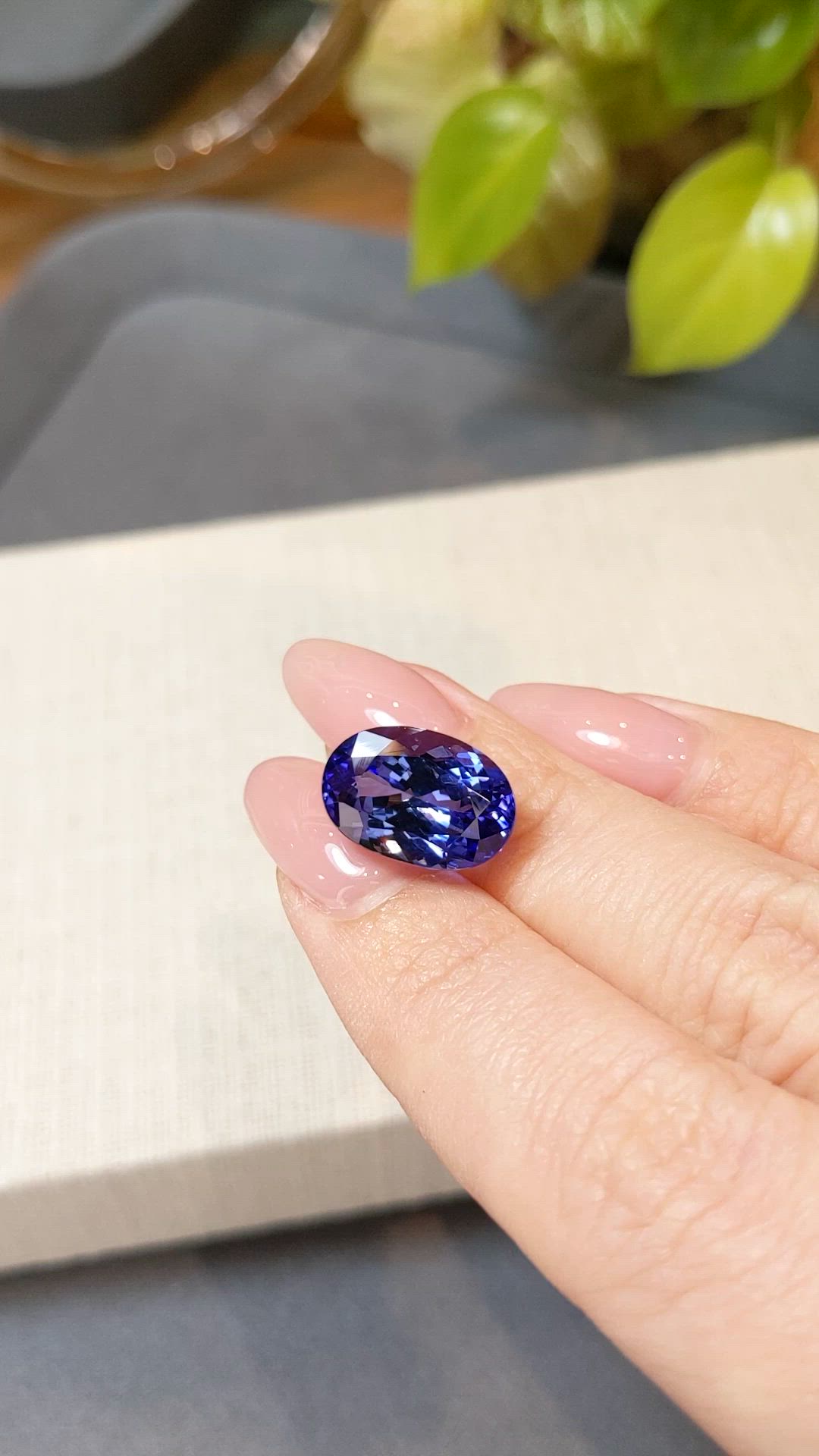 9.39 Ct. Violetish Blue Tanzanite from Tanzania Size Video