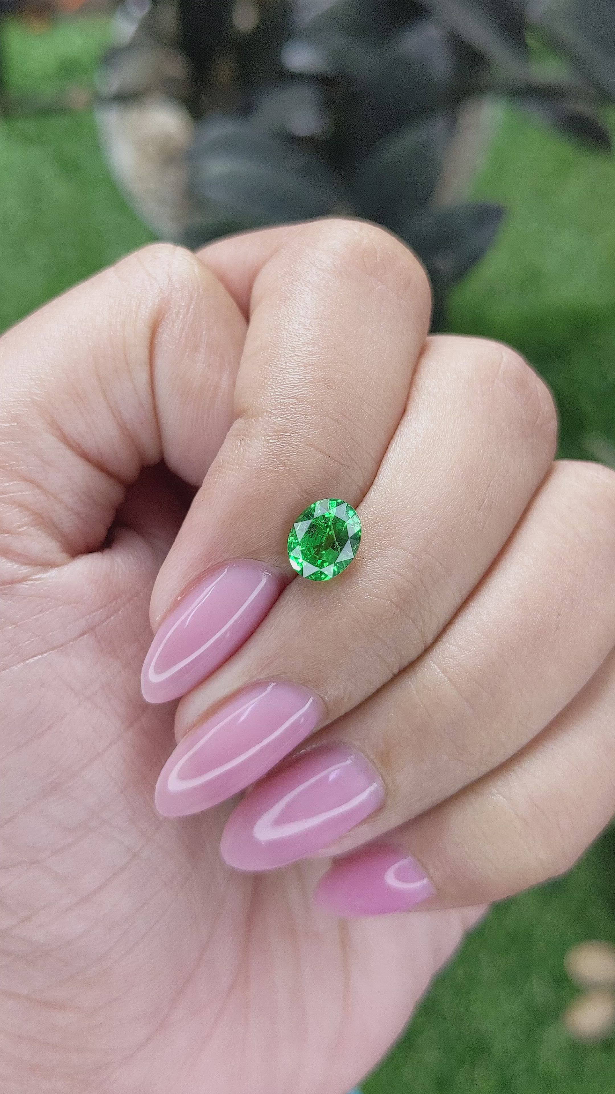 1.25 Ct. Tsavorite Garnet from Tanzania Size Video