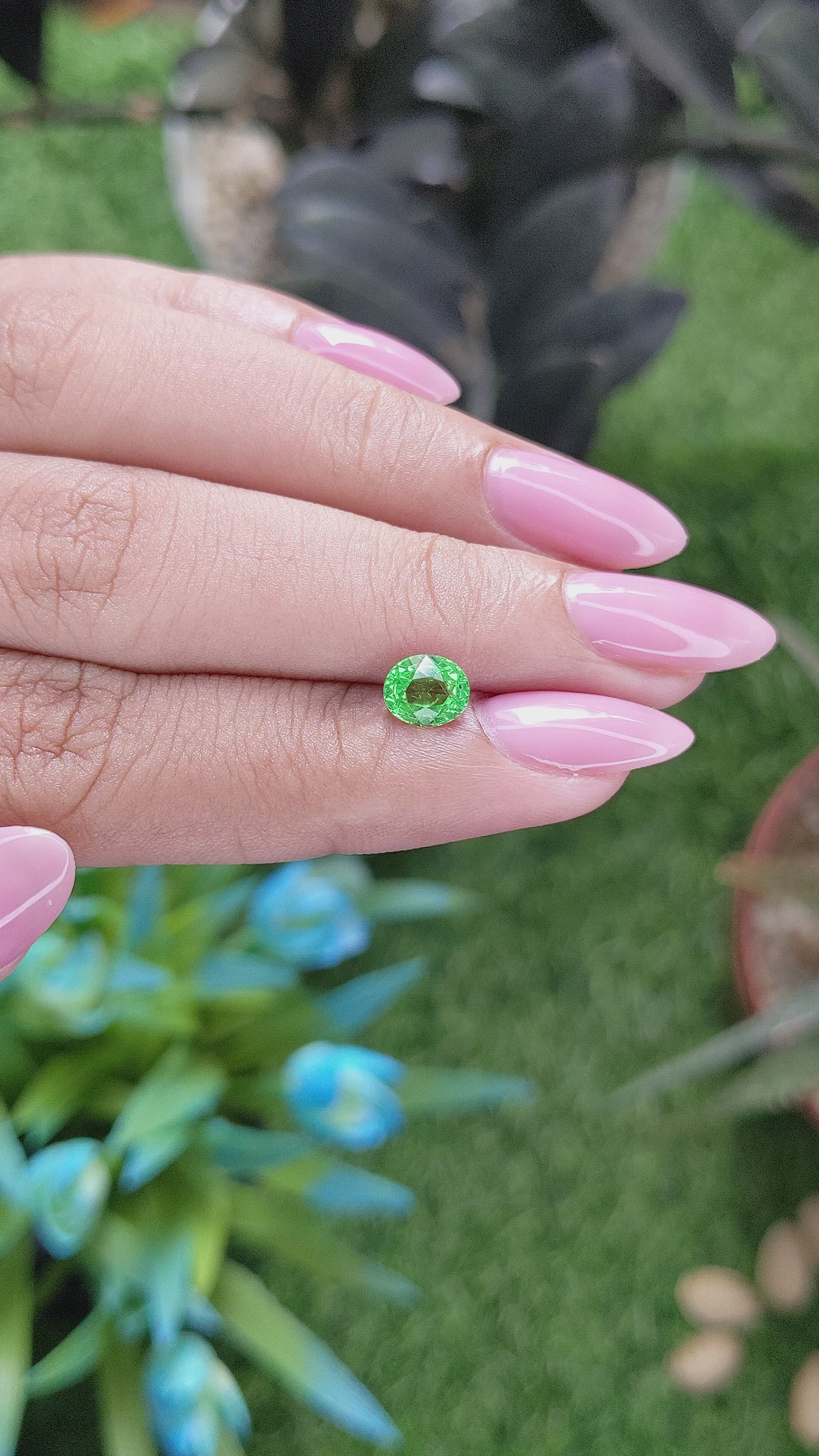0.92 Ct. Tsavorite Garnet from Tanzania Size Video