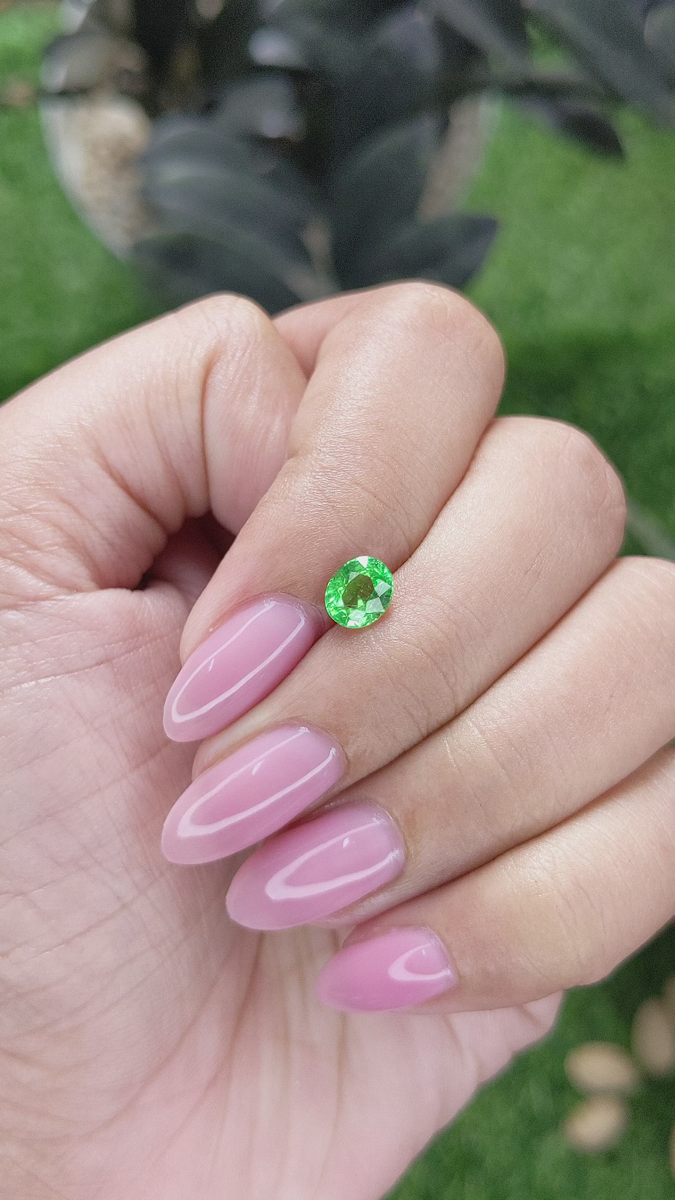 0.92 Ct. Tsavorite Garnet from Tanzania Size Video