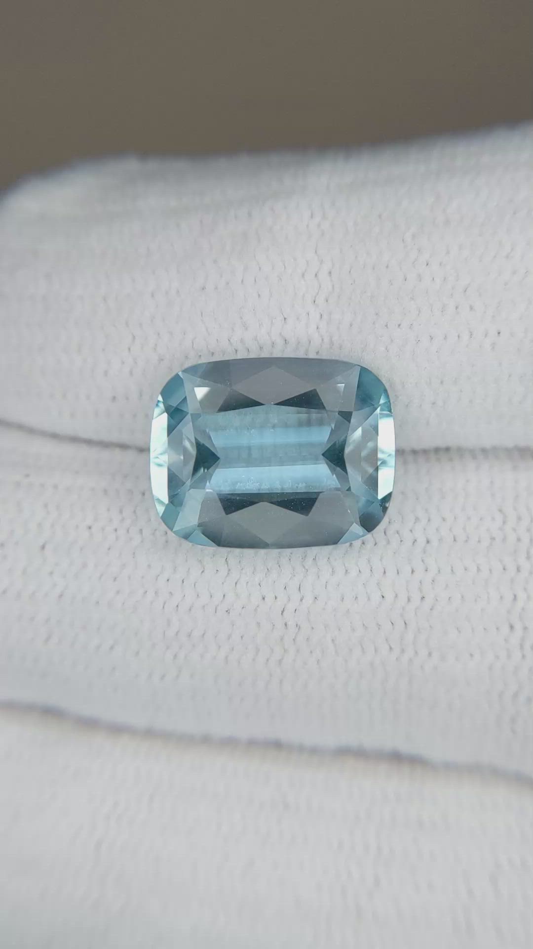 5.04 Ct. Blue Aquamarine from Brazil Size Video