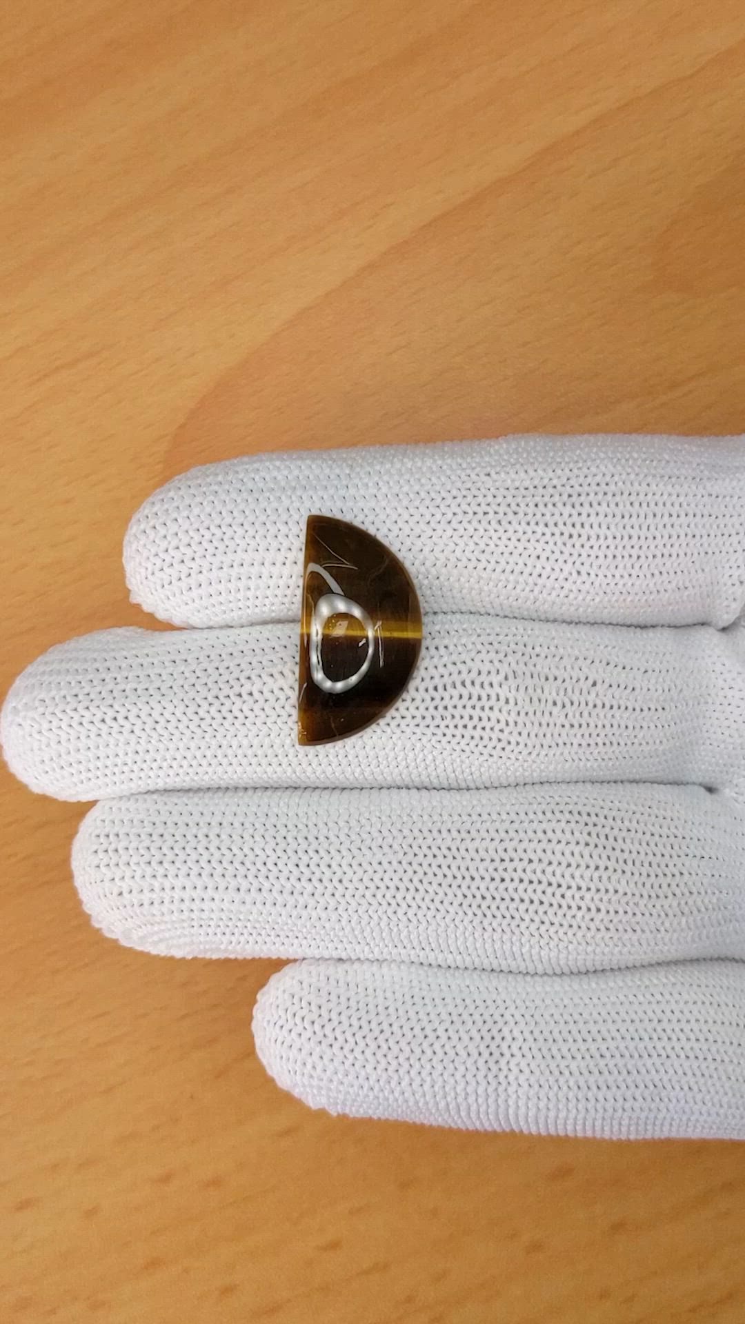 6.36 Ct. Tiger's Eye from South Africa Size Video