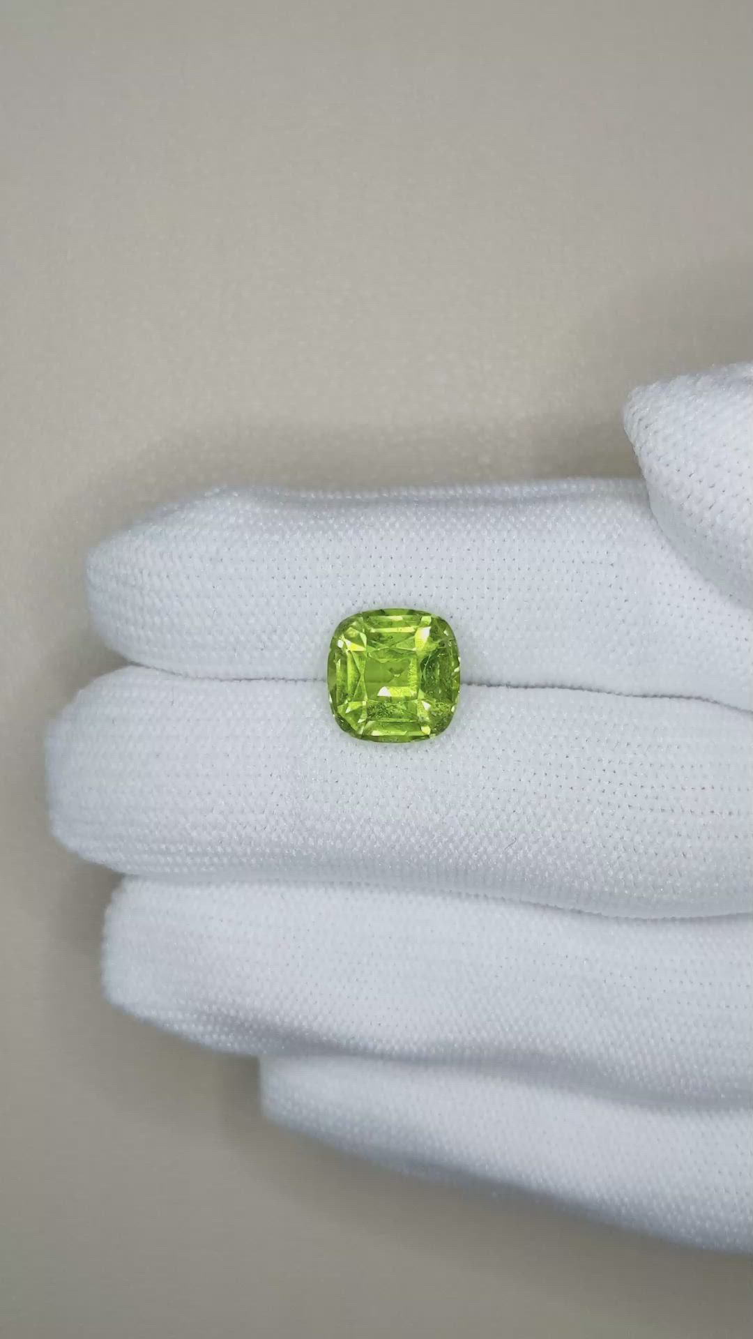 5.04 Ct. Yellowish Green Peridot from Pakistan Size Video