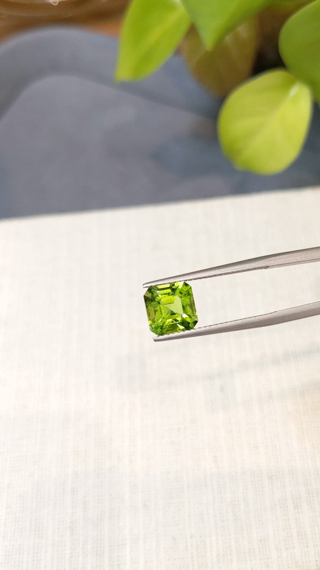2.61 Ct. Yellowish Green Peridot from Pakistan Size Video