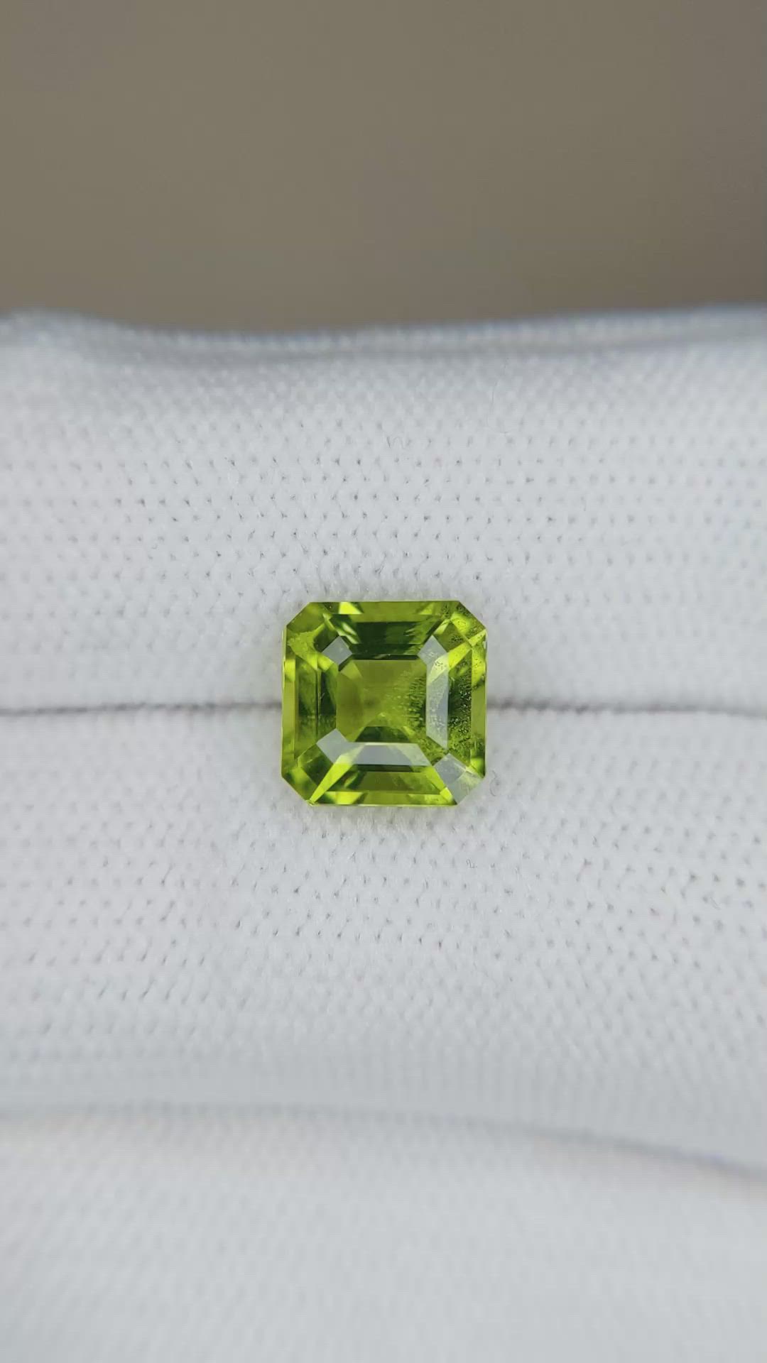 2.61 Ct. Yellowish Green Peridot from Pakistan Size Video