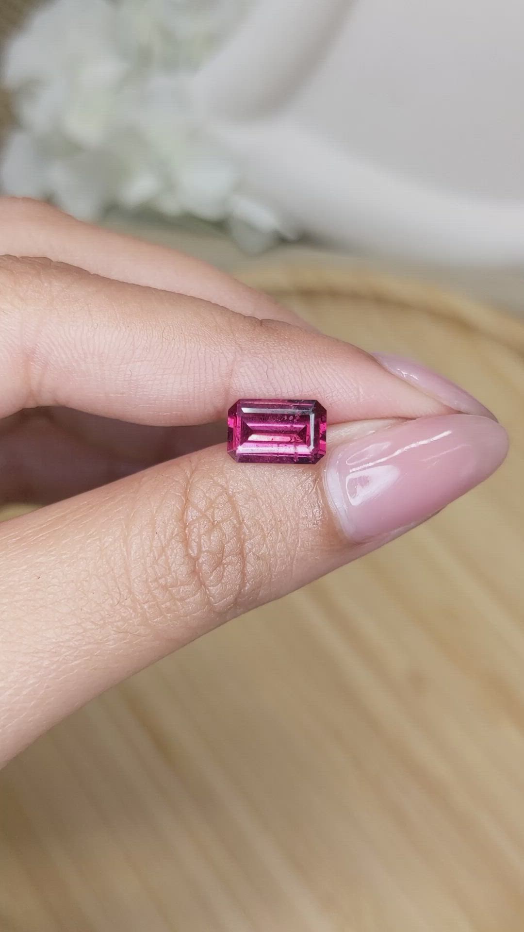 2.14 Ct. Reddish Pink Garnet from Ceylon (Sri Lanka) Size Video