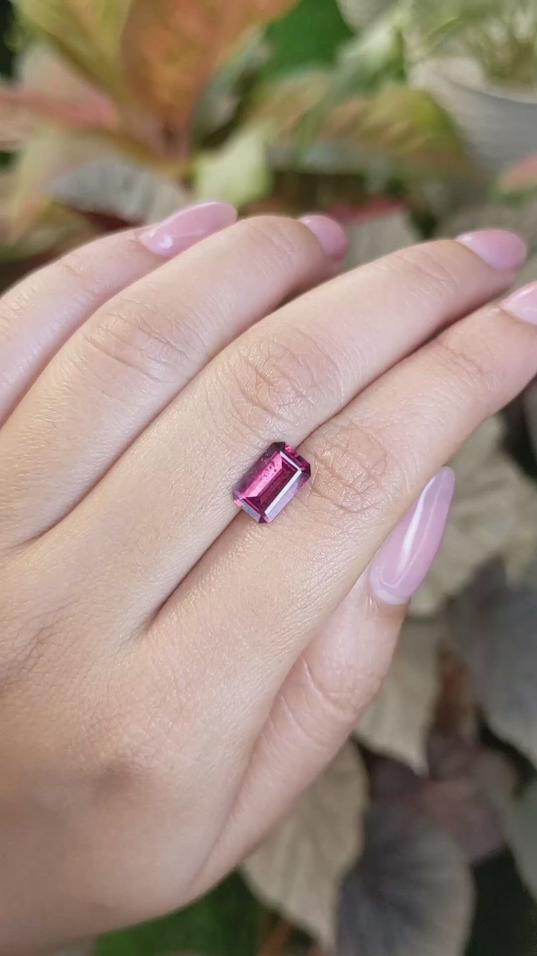 2.14 Ct. Reddish Pink Garnet from Ceylon (Sri Lanka) Size Video