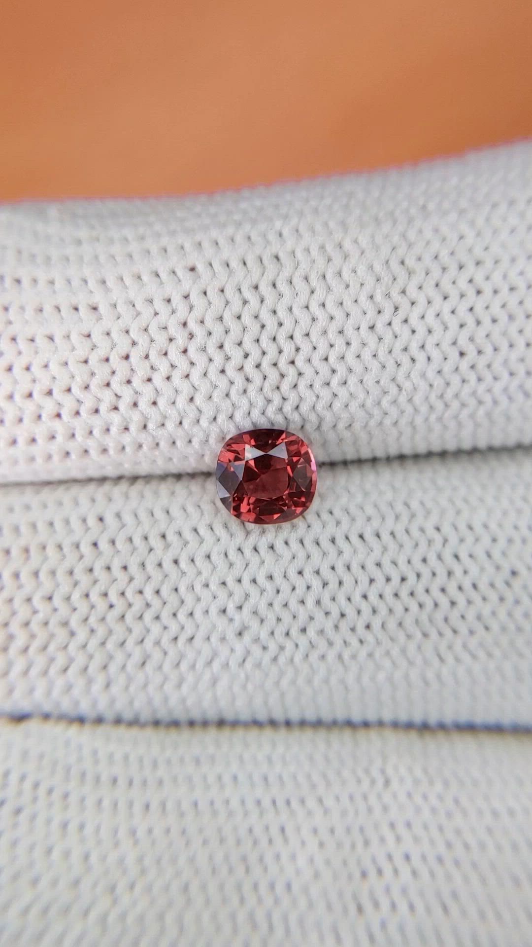 0.91 Ct. Pink Garnet from Ceylon (Sri Lanka) Size Video