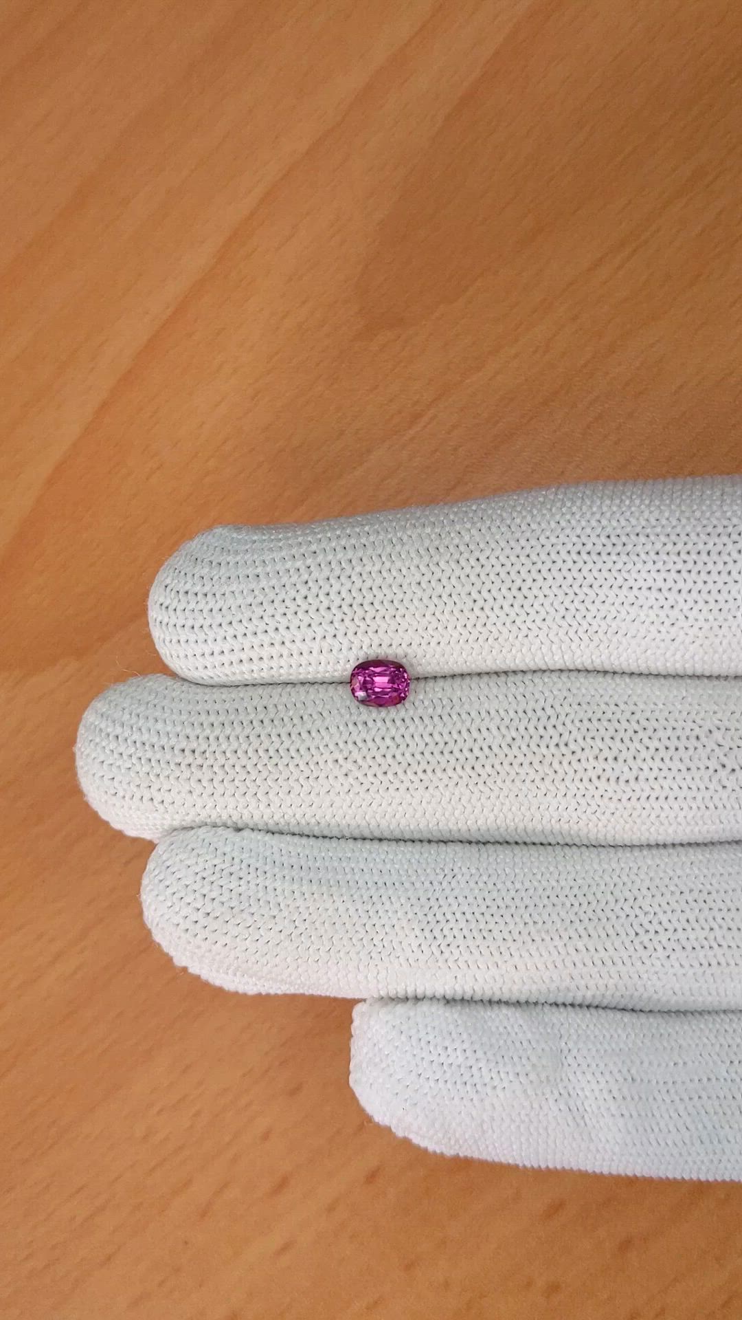 0.84 Ct. Purplish Pink Garnet from Ceylon (Sri Lanka) Size Video