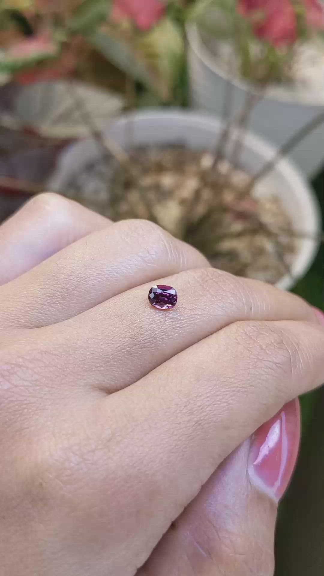 0.67 Ct. Pinkish Purple Garnet from Ceylon (Sri Lanka) Size Video
