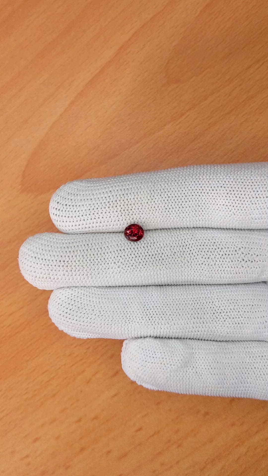 0.90 Ct. Red Garnet from Ceylon (Sri Lanka) Size Video