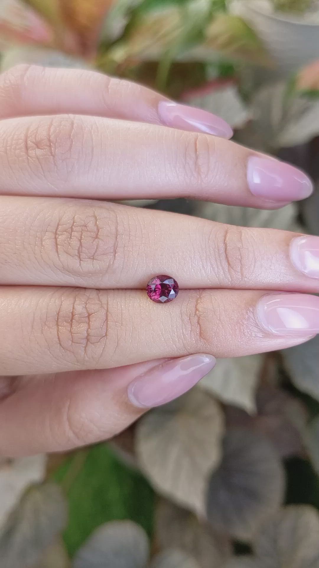 0.90 Ct. Purplish Red Garnet from Ceylon (Sri Lanka) Size Video