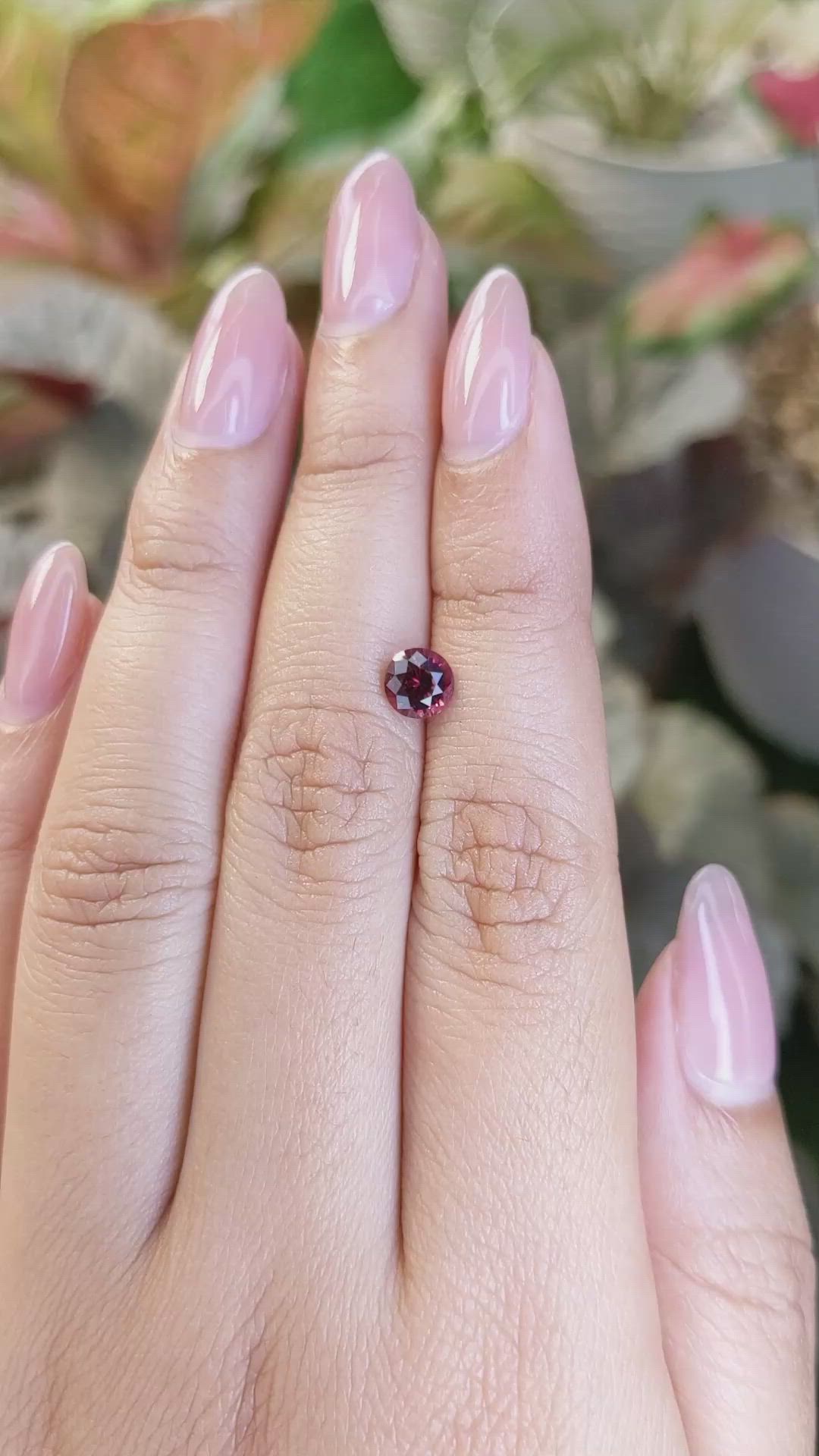 0.85 Ct. Pinkish Red Garnet from Ceylon (Sri Lanka) Size Video