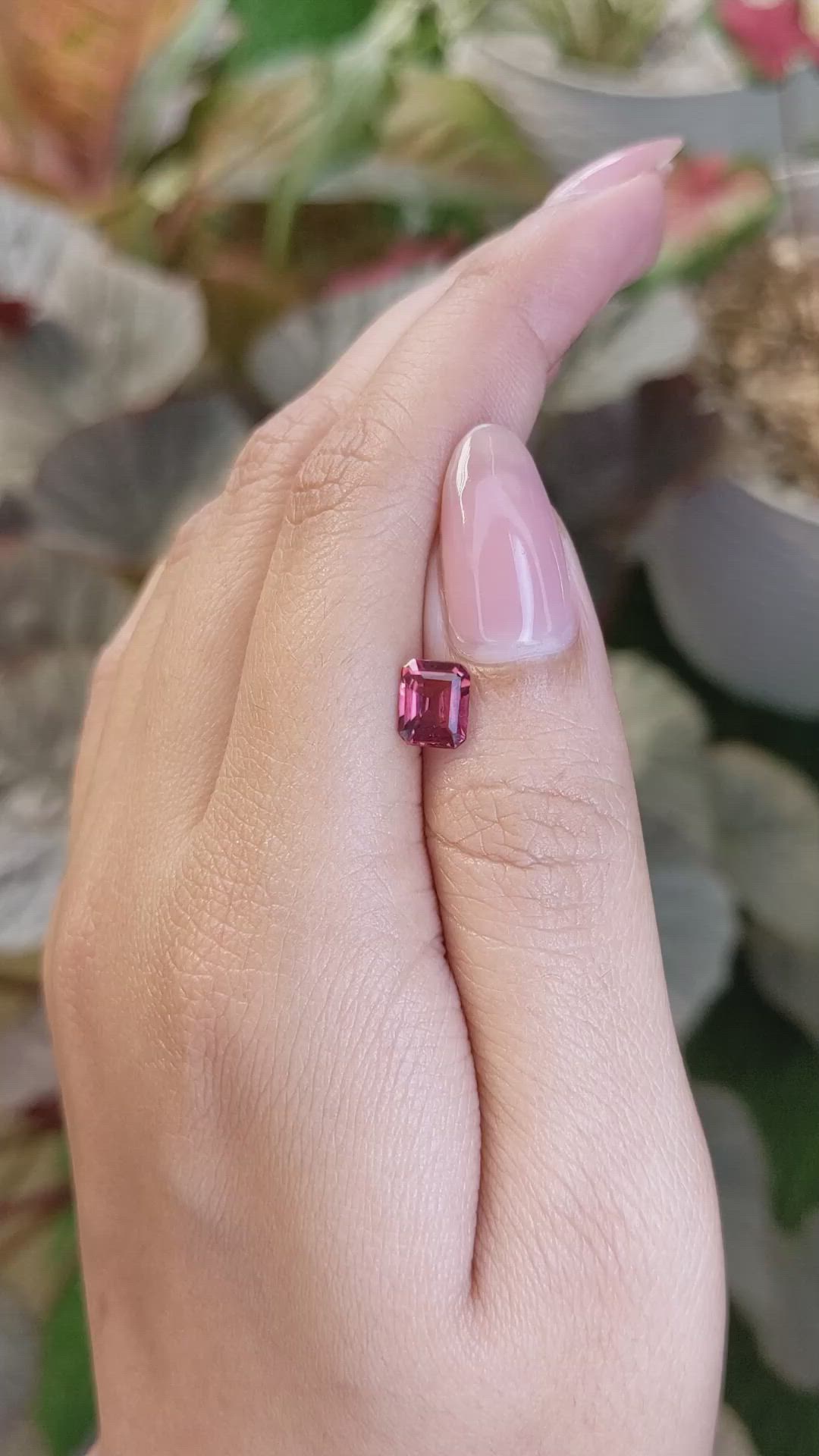 1.32 Ct. Reddish Pink Garnet from Ceylon (Sri Lanka) Size Video