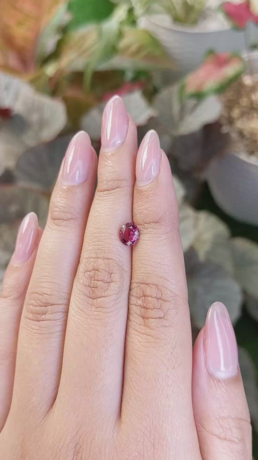 1.00 Ct. Reddish Pink Garnet from Ceylon (Sri Lanka) Size Video