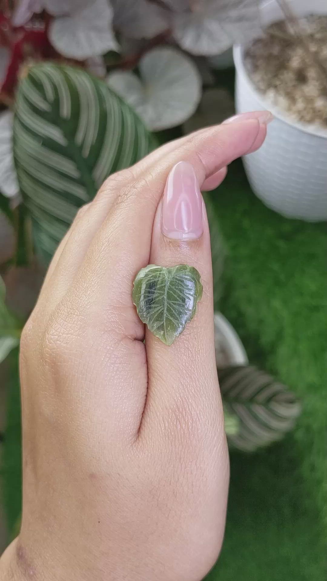 8.11 Ct. Green Jade from Burma (Myanmar) Size Video