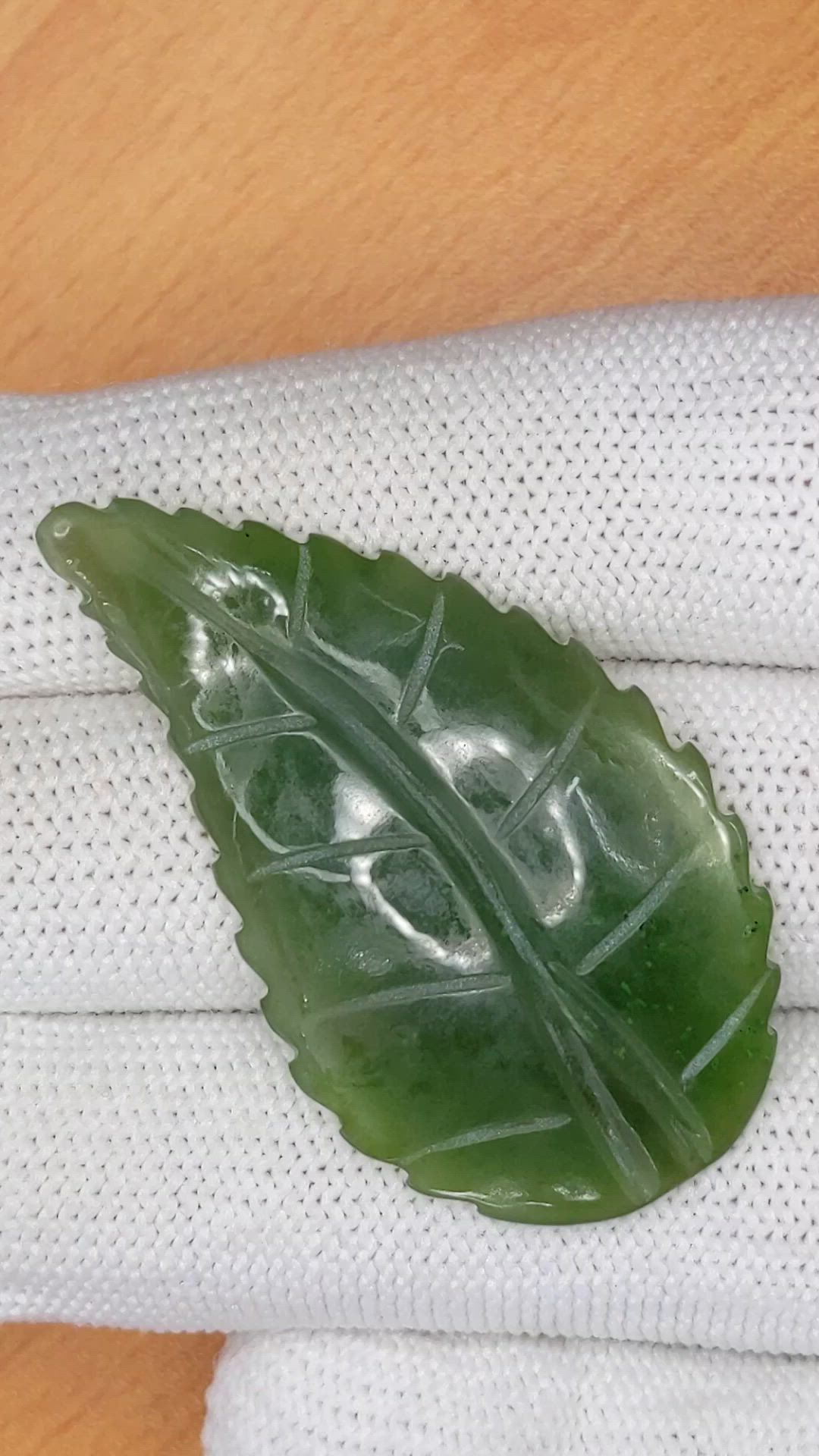 30.92 Ct. Green Jade from Burma (Myanmar) Size Video