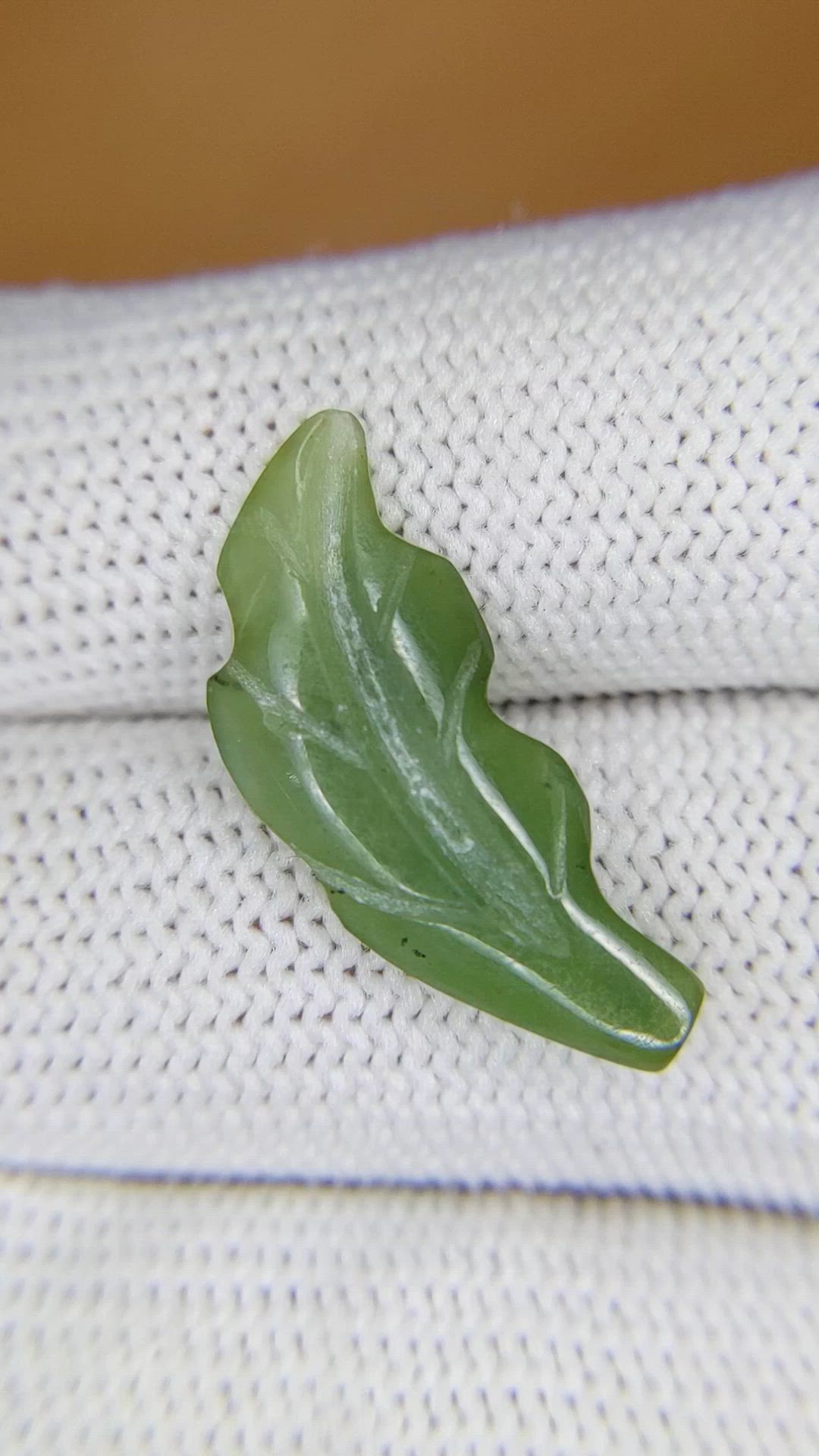 5.23 Ct. Green Jade from Burma (Myanmar) Size Video