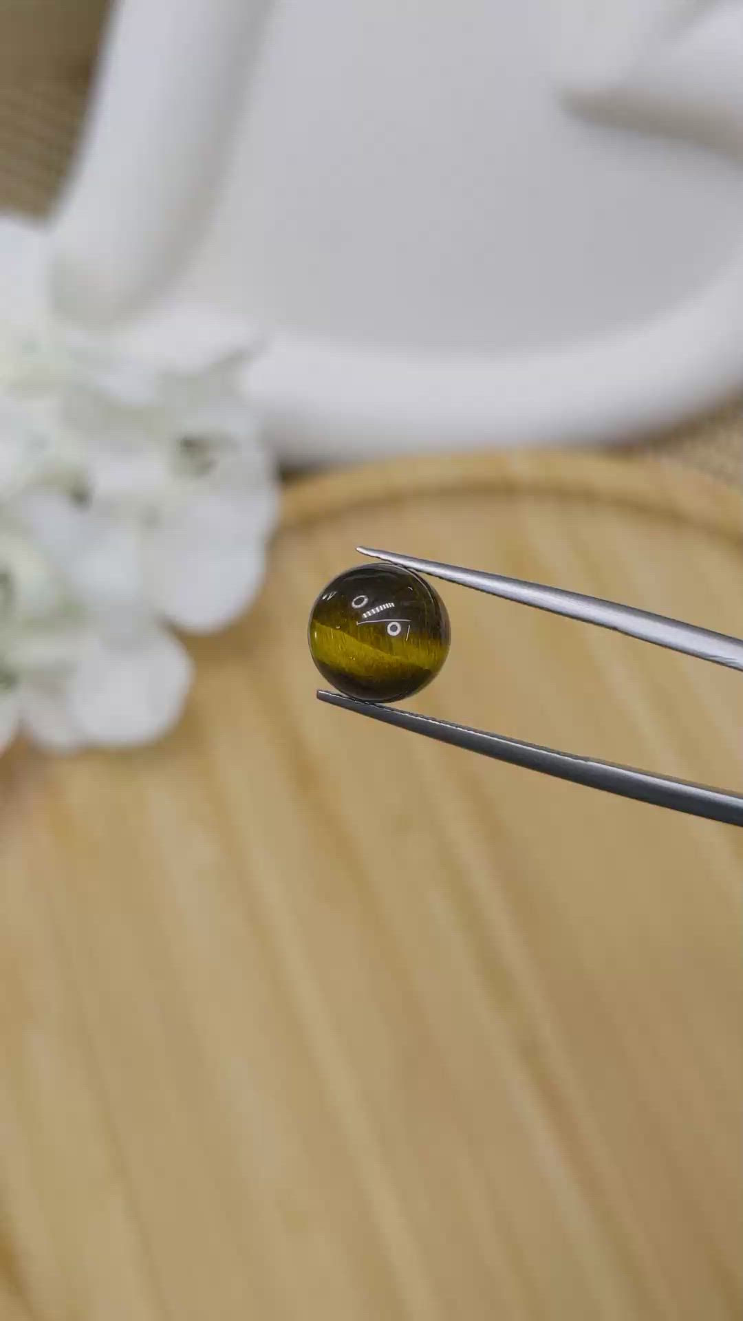 4.34 Ct. Cabochon Tiger's Eye from Ceylon (Sri Lanka) Size Video