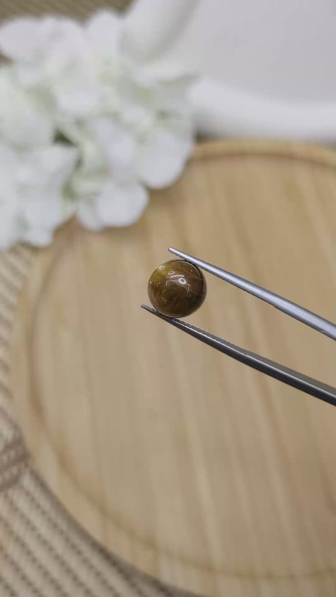 4.06 Ct. Cabochon Tiger's Eye from Ceylon (Sri Lanka) Size Video