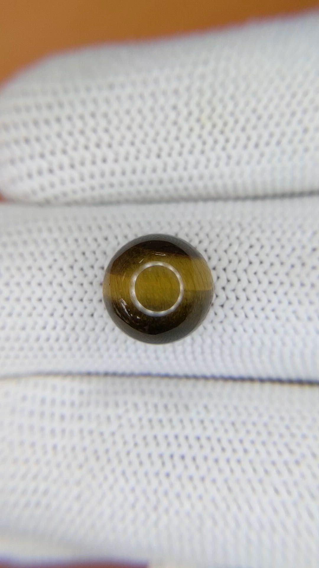 4.56 Ct. Cabochon Tiger's Eye from Ceylon (Sri Lanka) Size Video