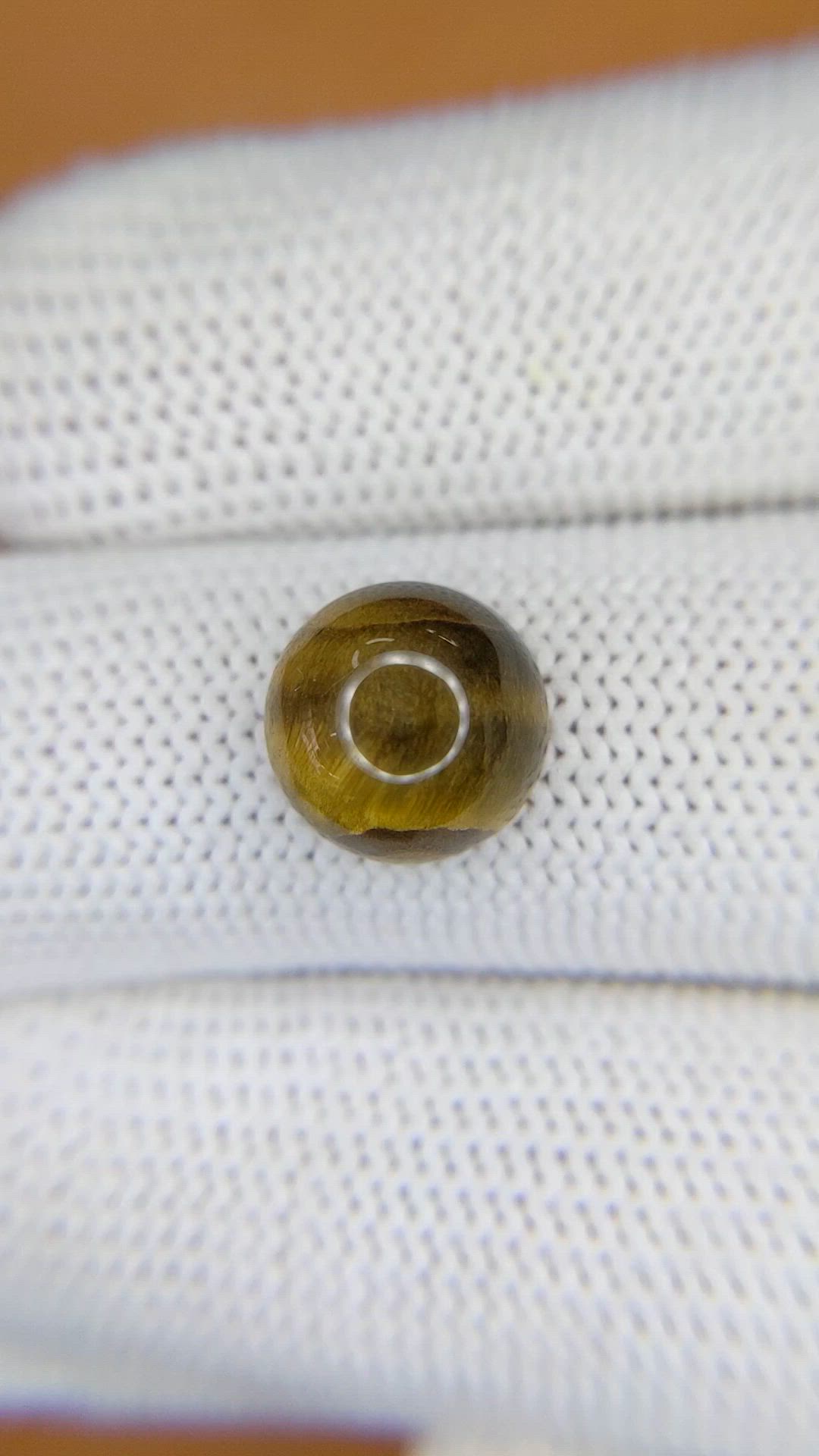 4.27 Ct. Cabochon Tiger's Eye from Ceylon (Sri Lanka) Size Video